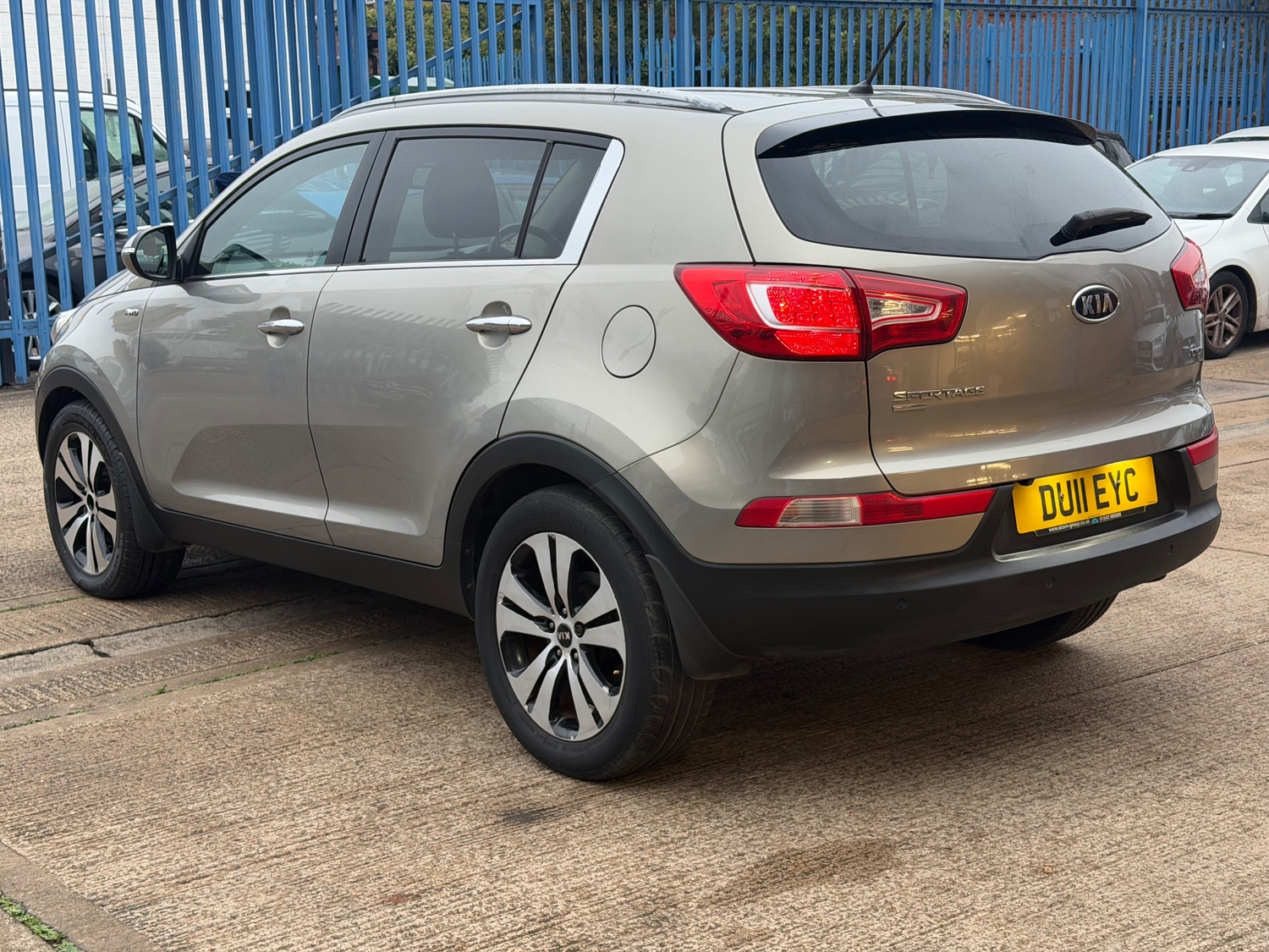 Kia Sportage 2011 - Cars