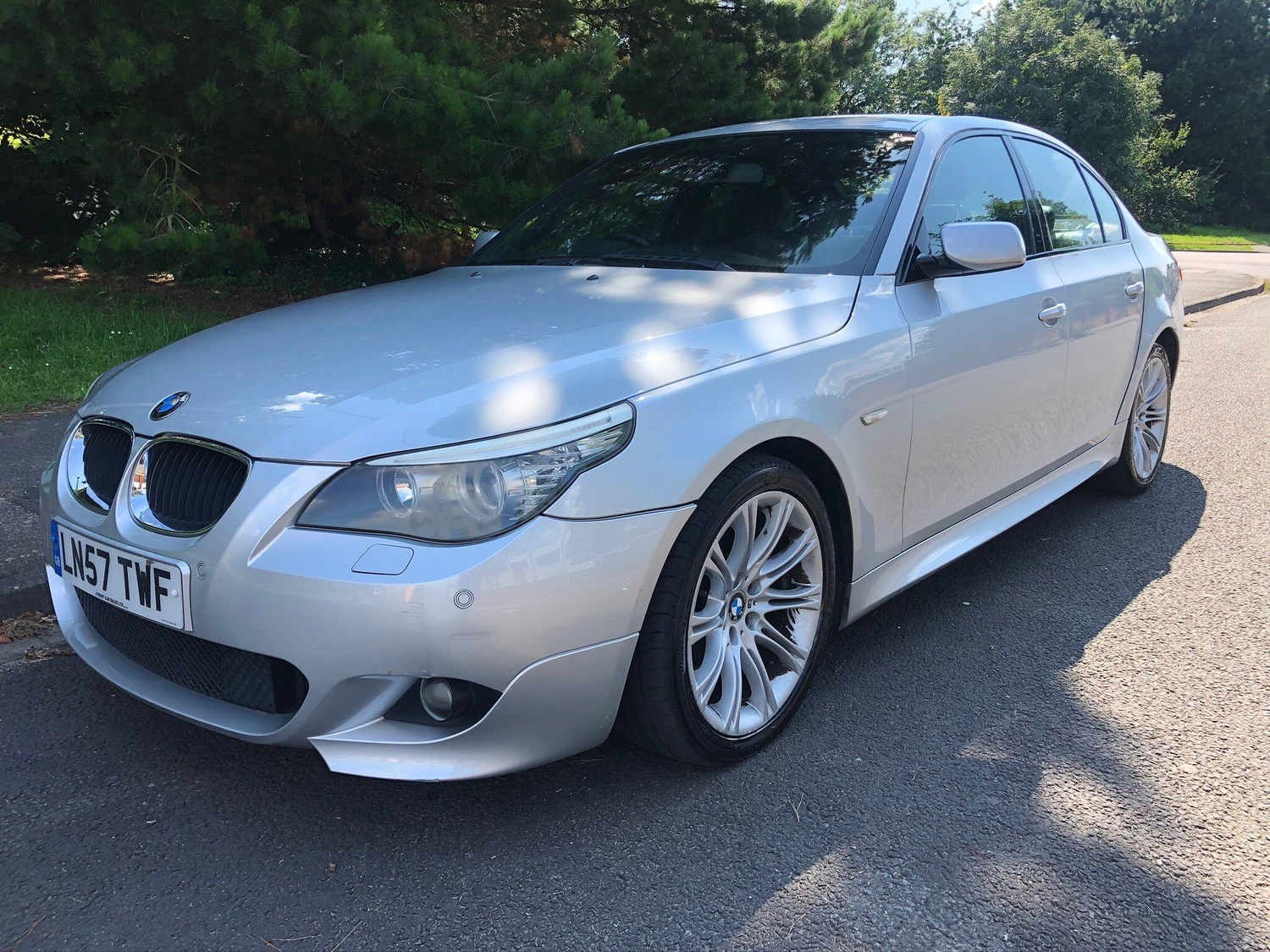 [ berth ]BMW 5 Series