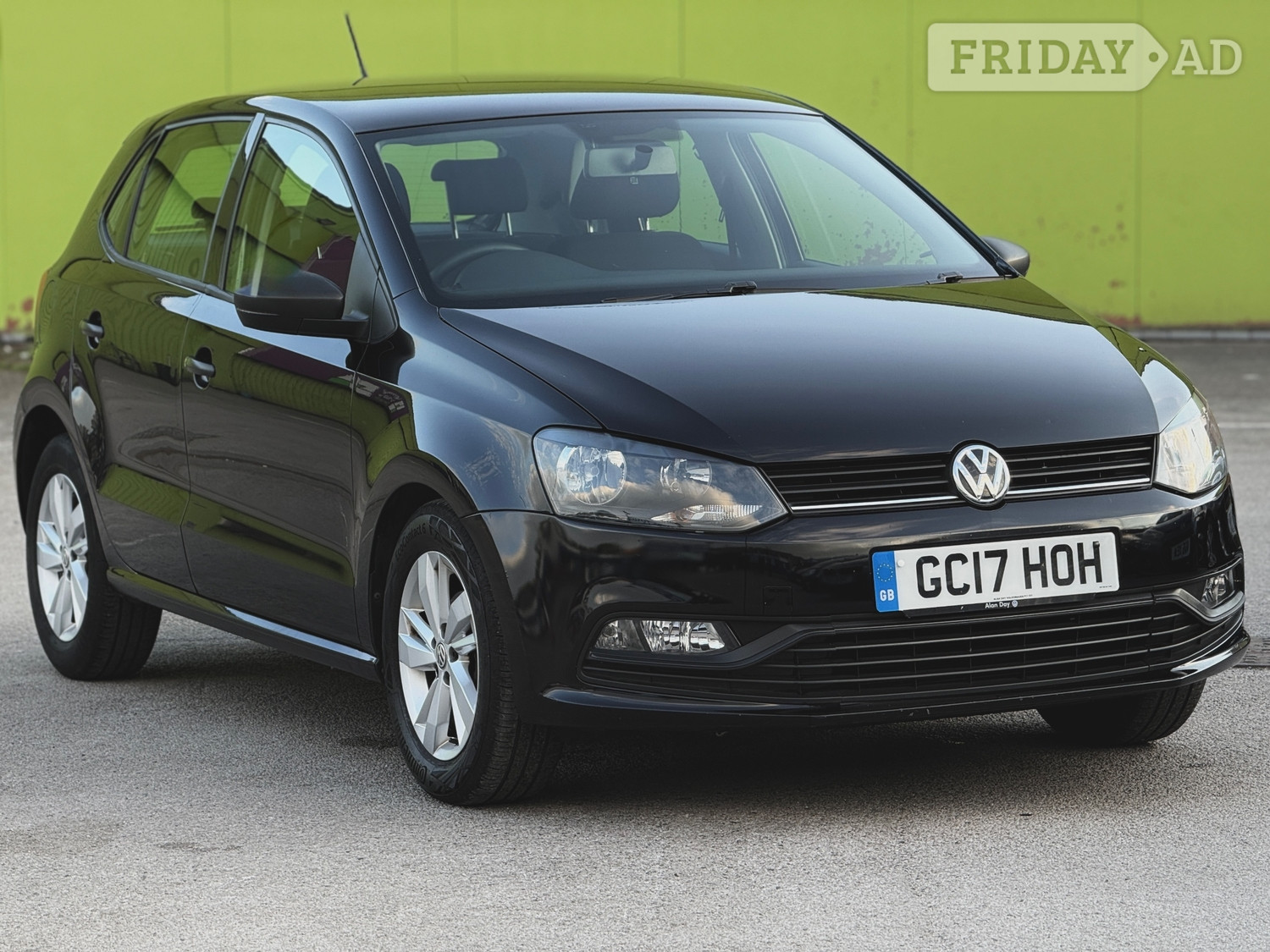 Volkswagen Polo 2017 in Leeds