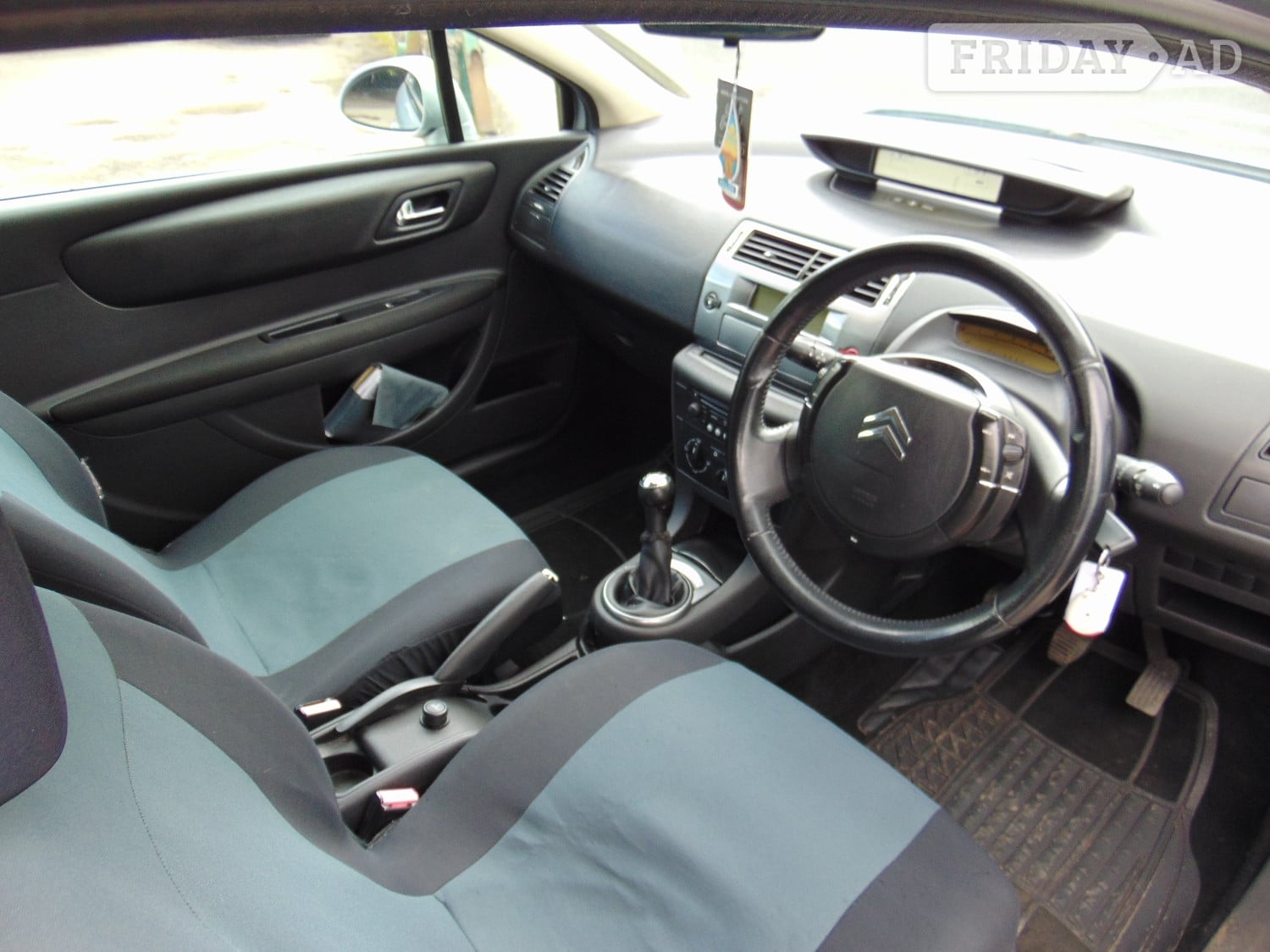 Citroen C4 2009 - Cars