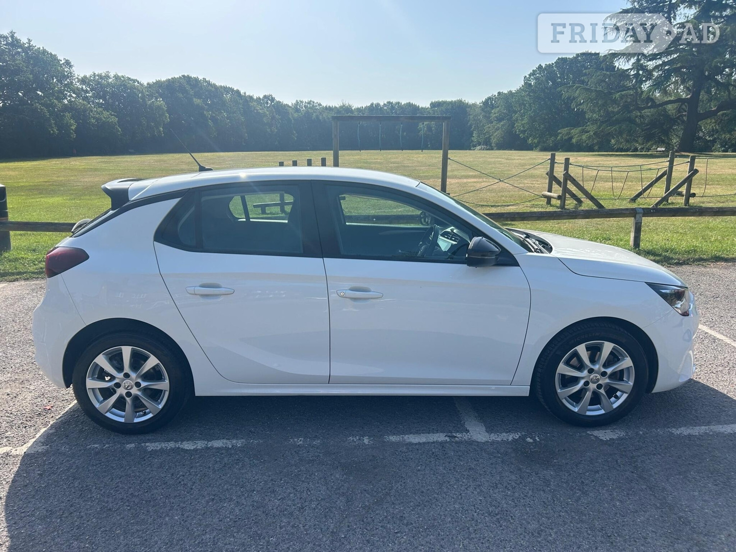 [ berth ]Vauxhall Corsa
