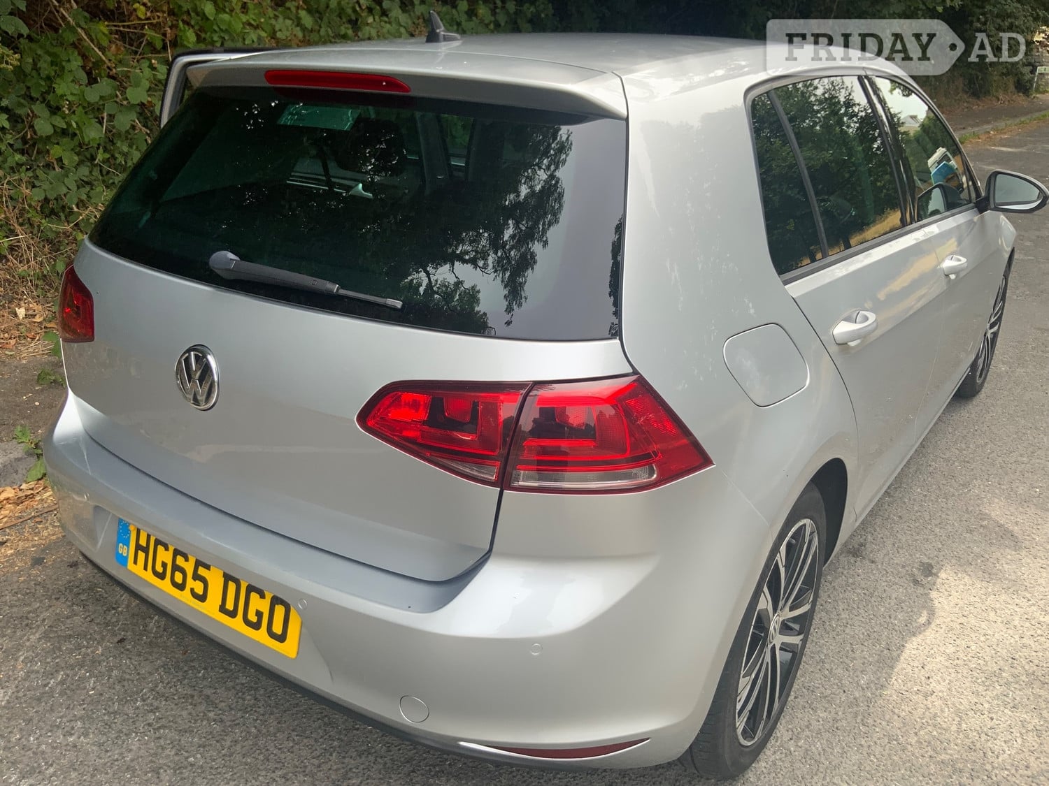 Volkswagen Golf 2015 - Cars