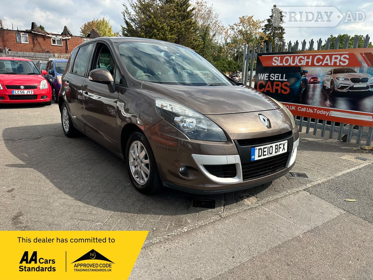 Renault Scenic 2010 in Slough