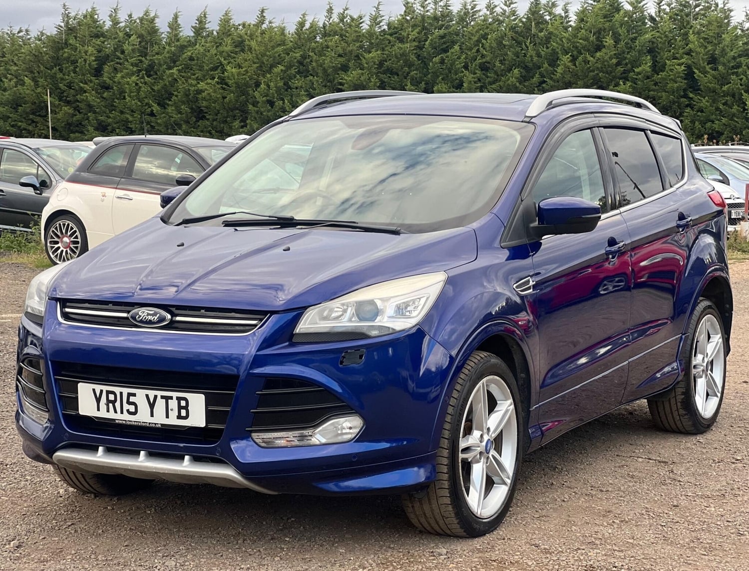 Ford Kuga 2015 - Cars