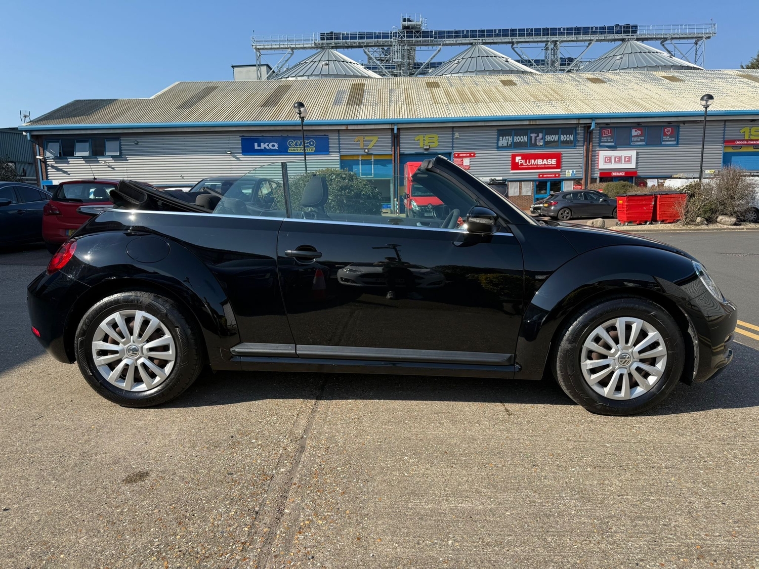 [ berth ]Volkswagen Beetle