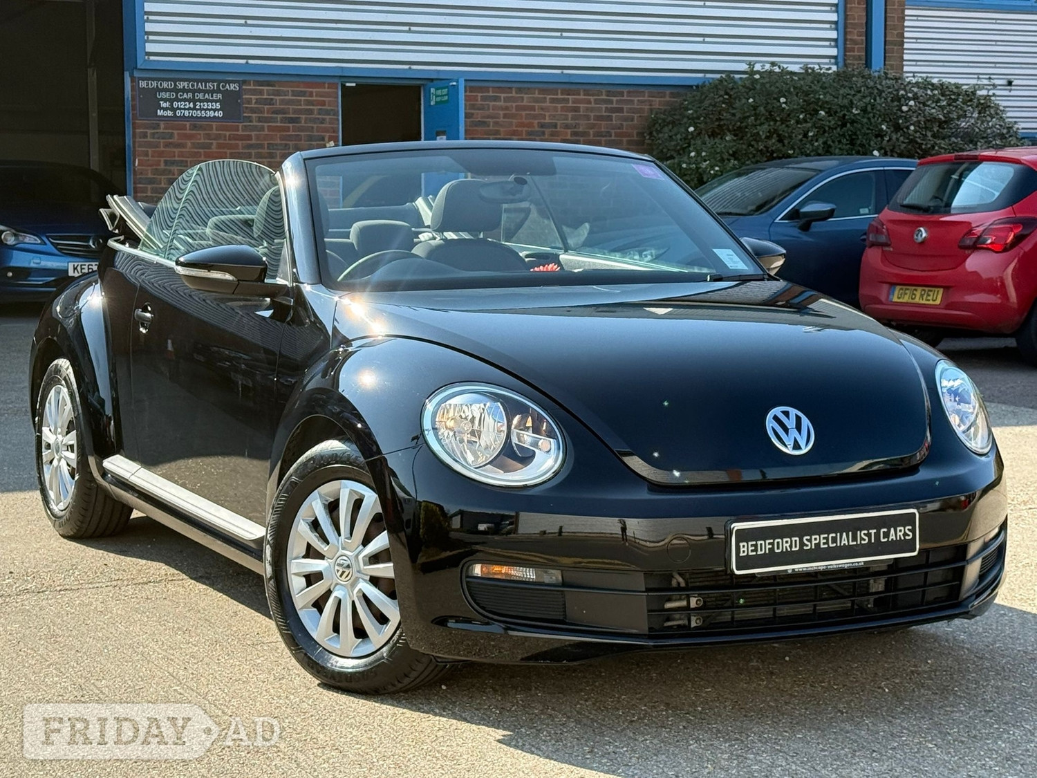 Volkswagen Beetle 2016 - Cars in Bedford