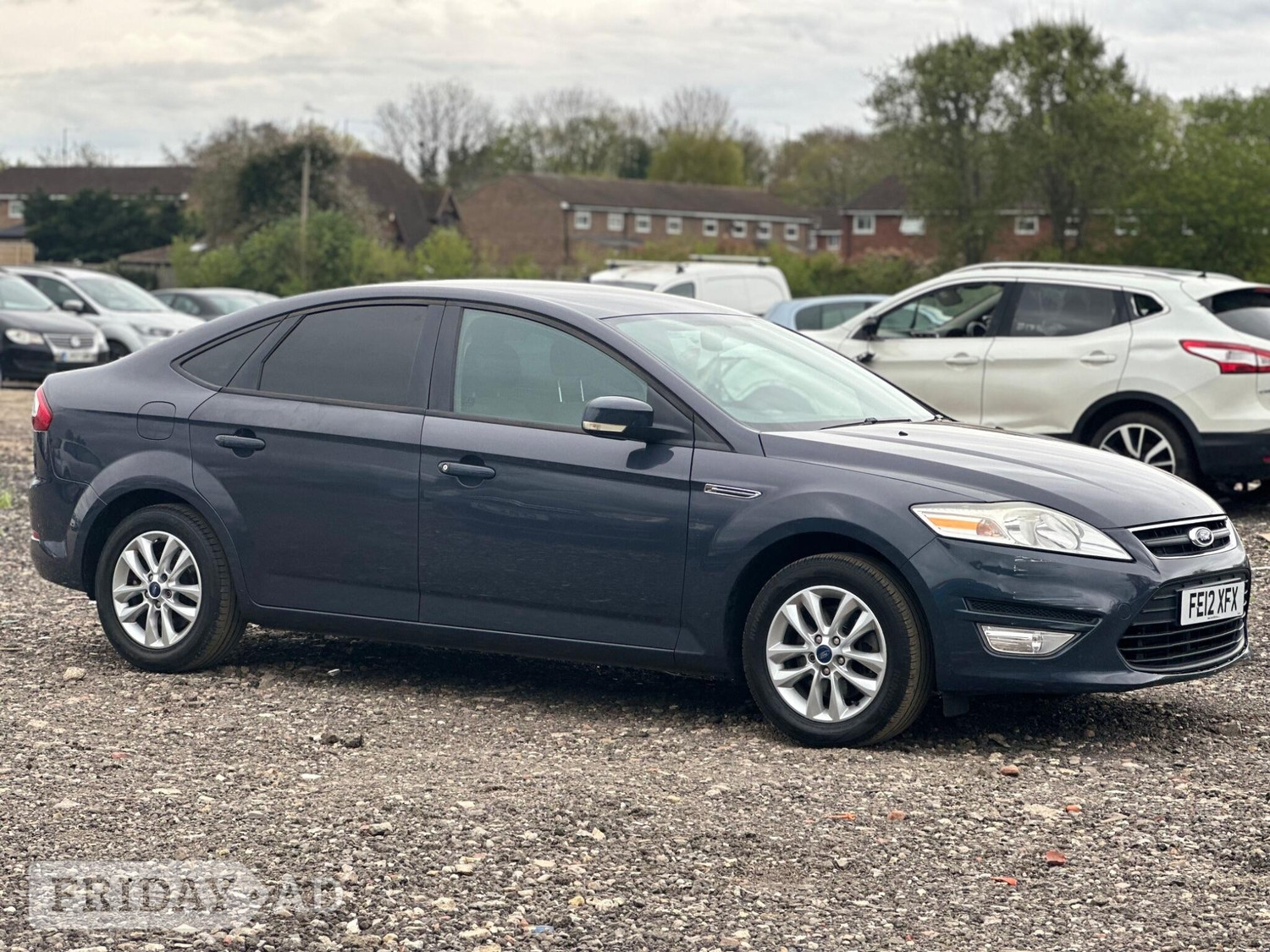 [ berth ]Ford Mondeo