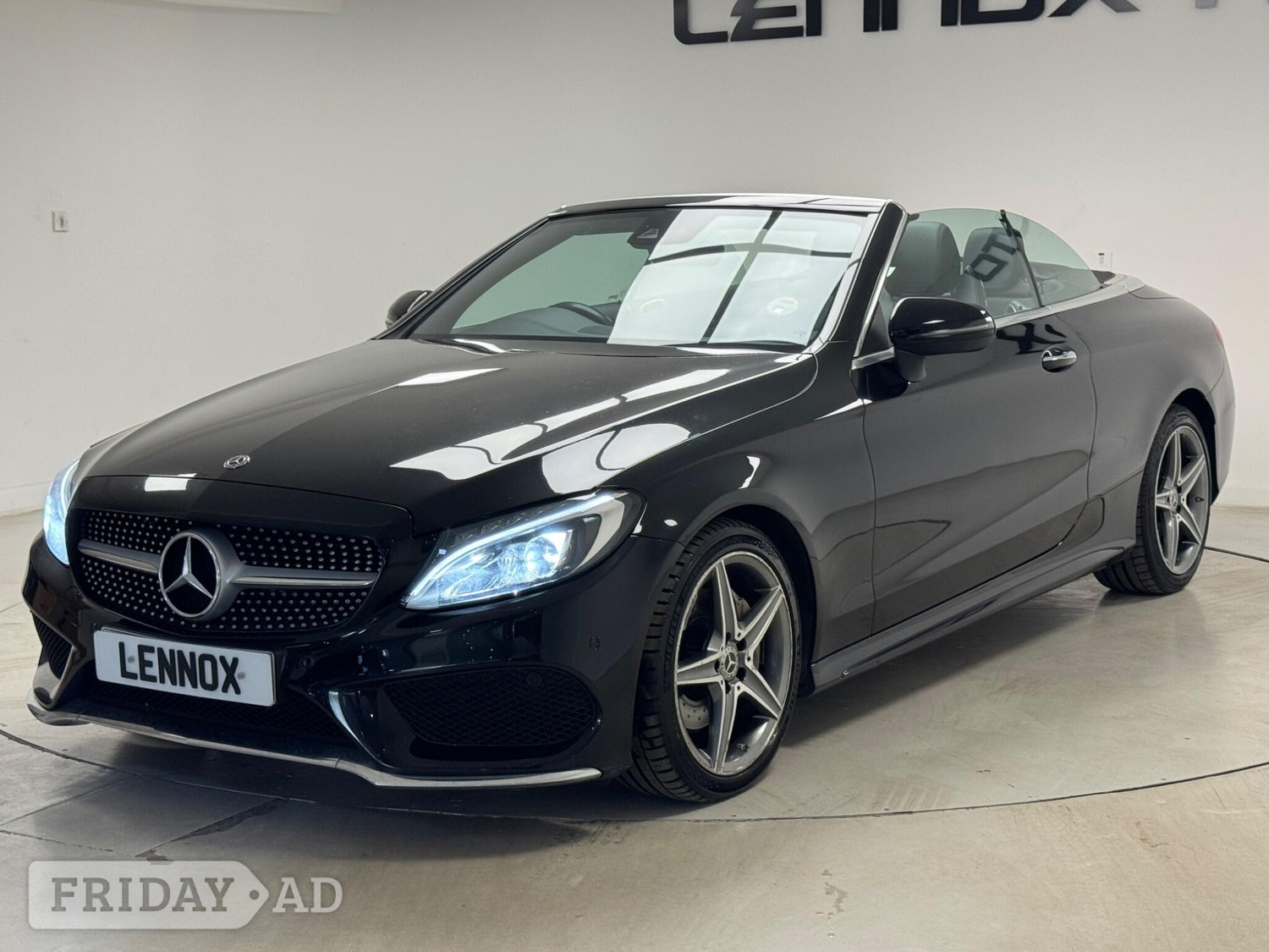 [ berth ]Mercedes-Benz C Class