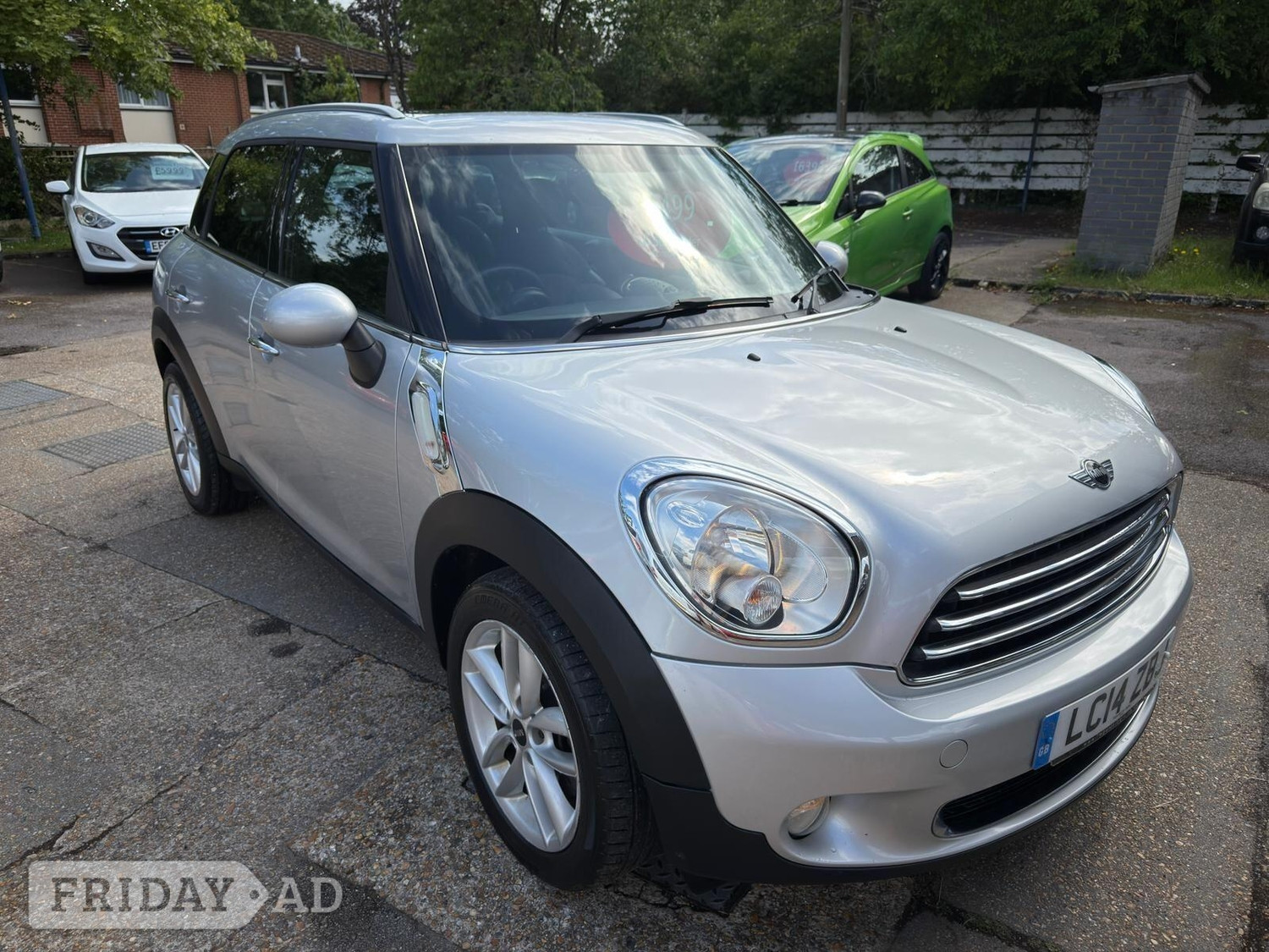 [ berth ]Mini Countryman