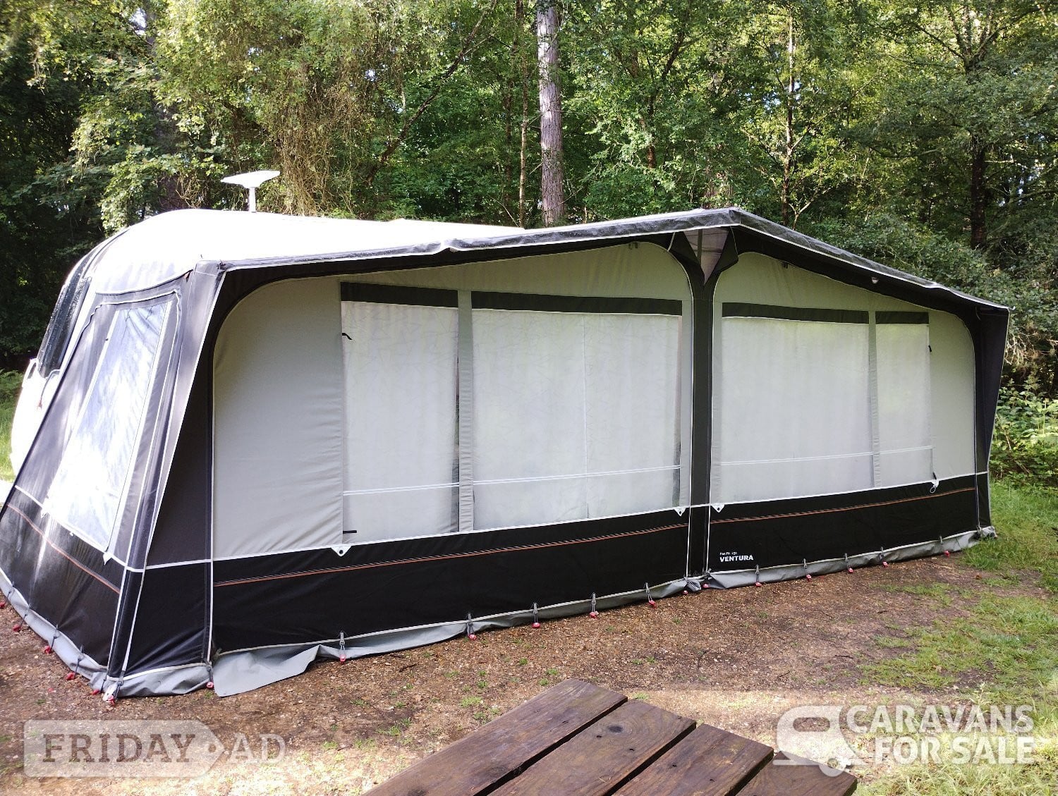 Ventura Pacific Full Awning A size 1050 IXL poles and tall Annex in Stansted Mountfitchet