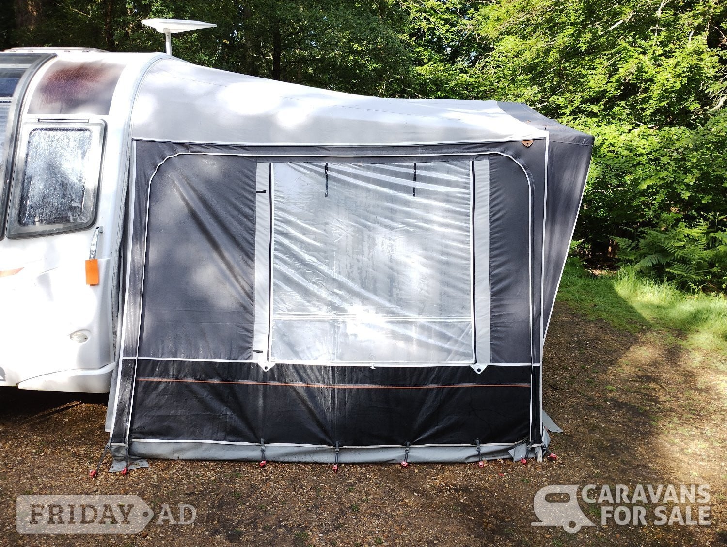 Ventura Pacific Full Awning A size 1050 IXL poles and tall Annex