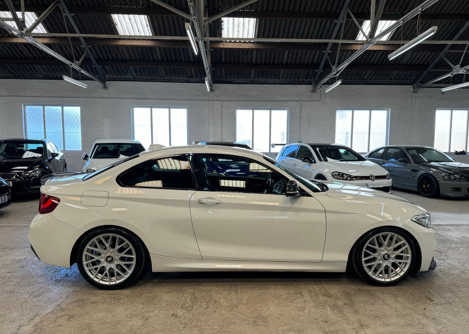 BMW 2 Series 2015 - Cars