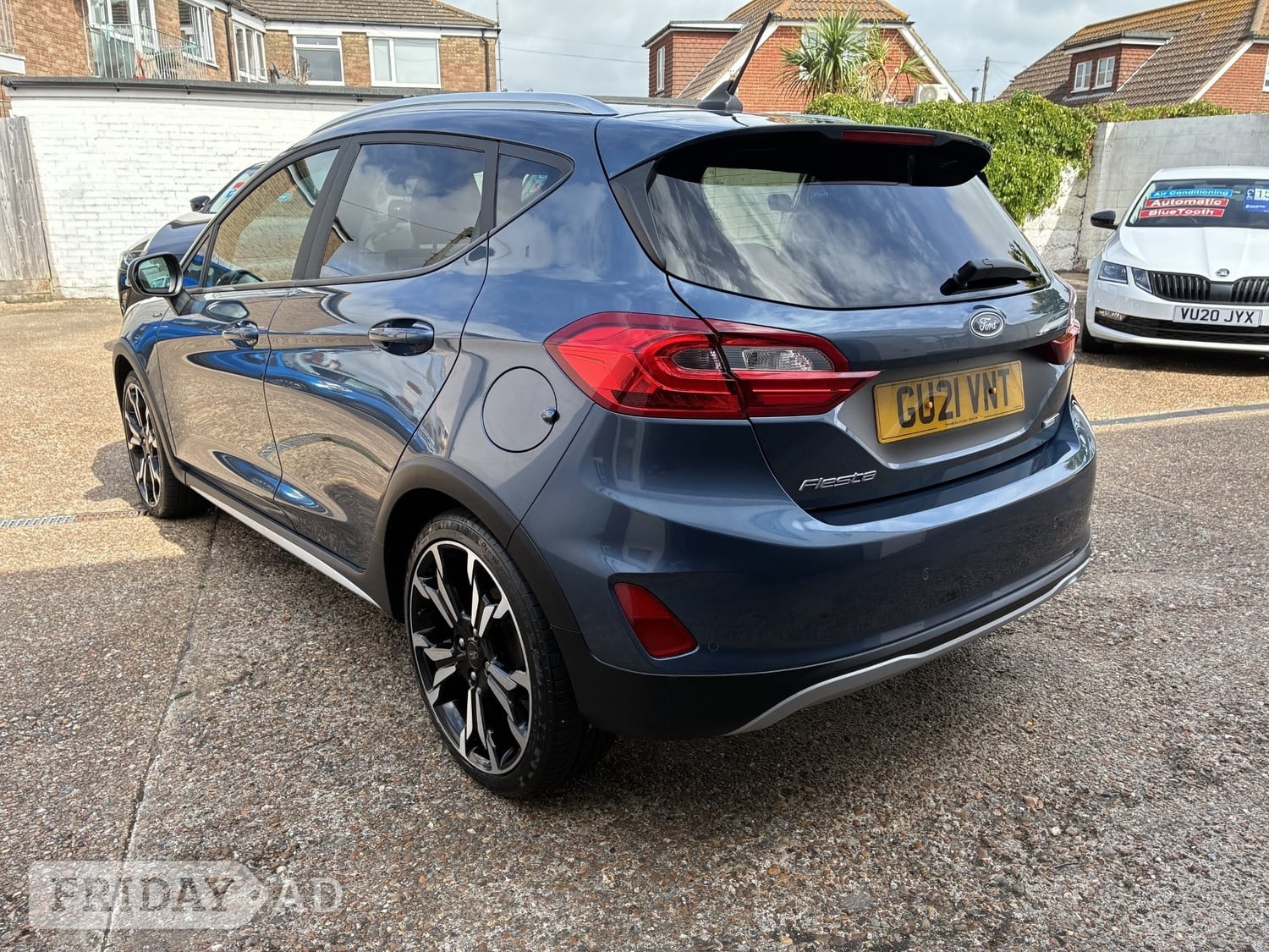 [ berth ]Ford Fiesta