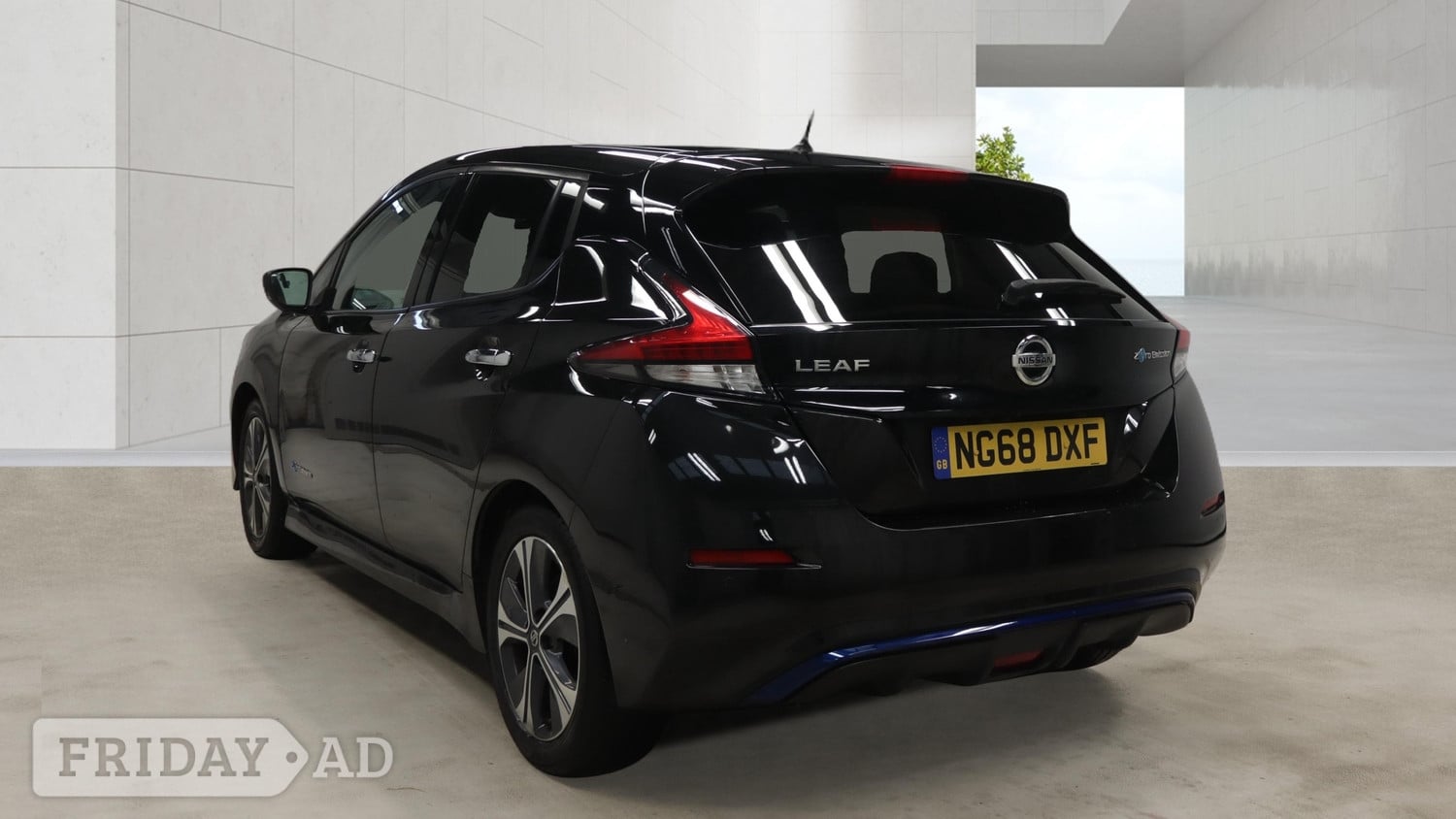Nissan LEAF 2019 - Cars