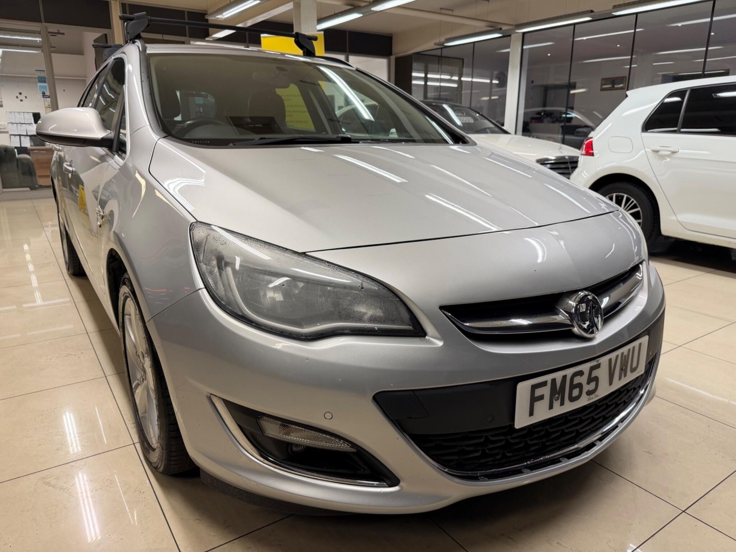 Vauxhall Astra 2016 in Rotherham