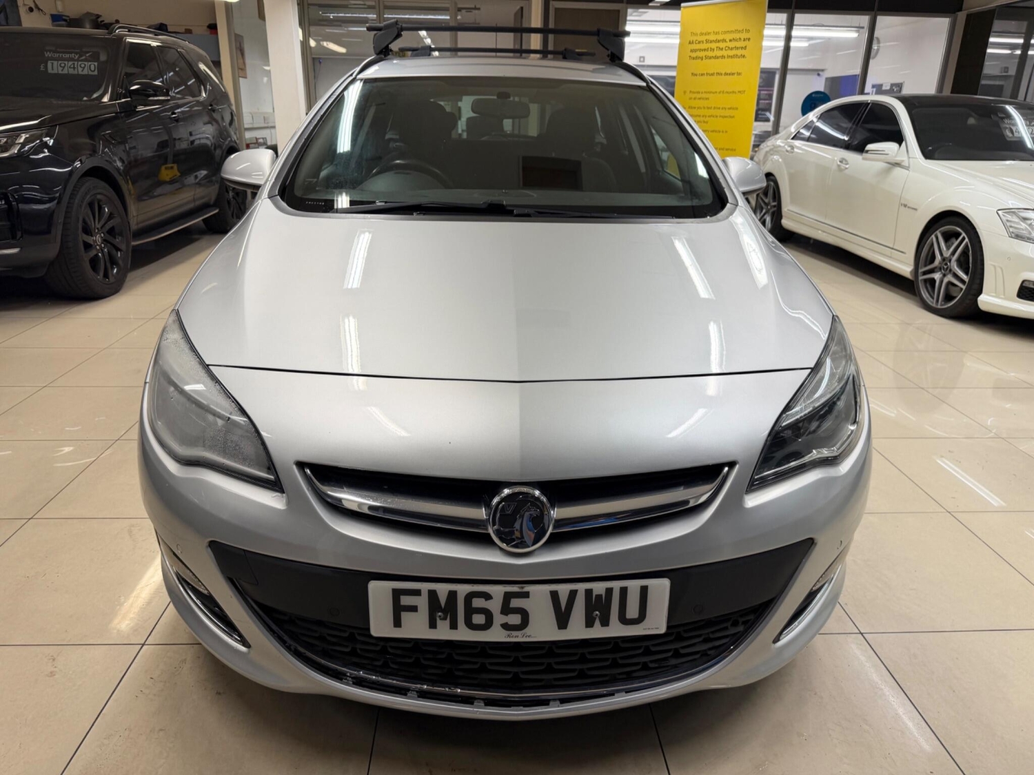 [ berth ]Vauxhall Astra