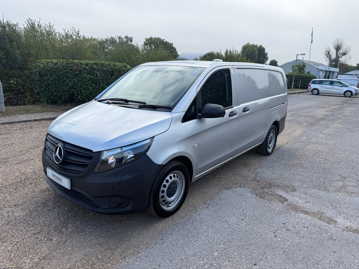 Mercedes-Benz Evito Chertsey