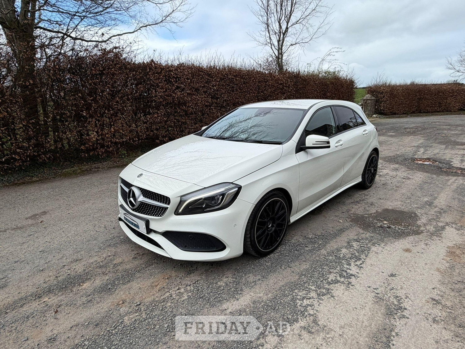 [ berth ]Mercedes-Benz A Class