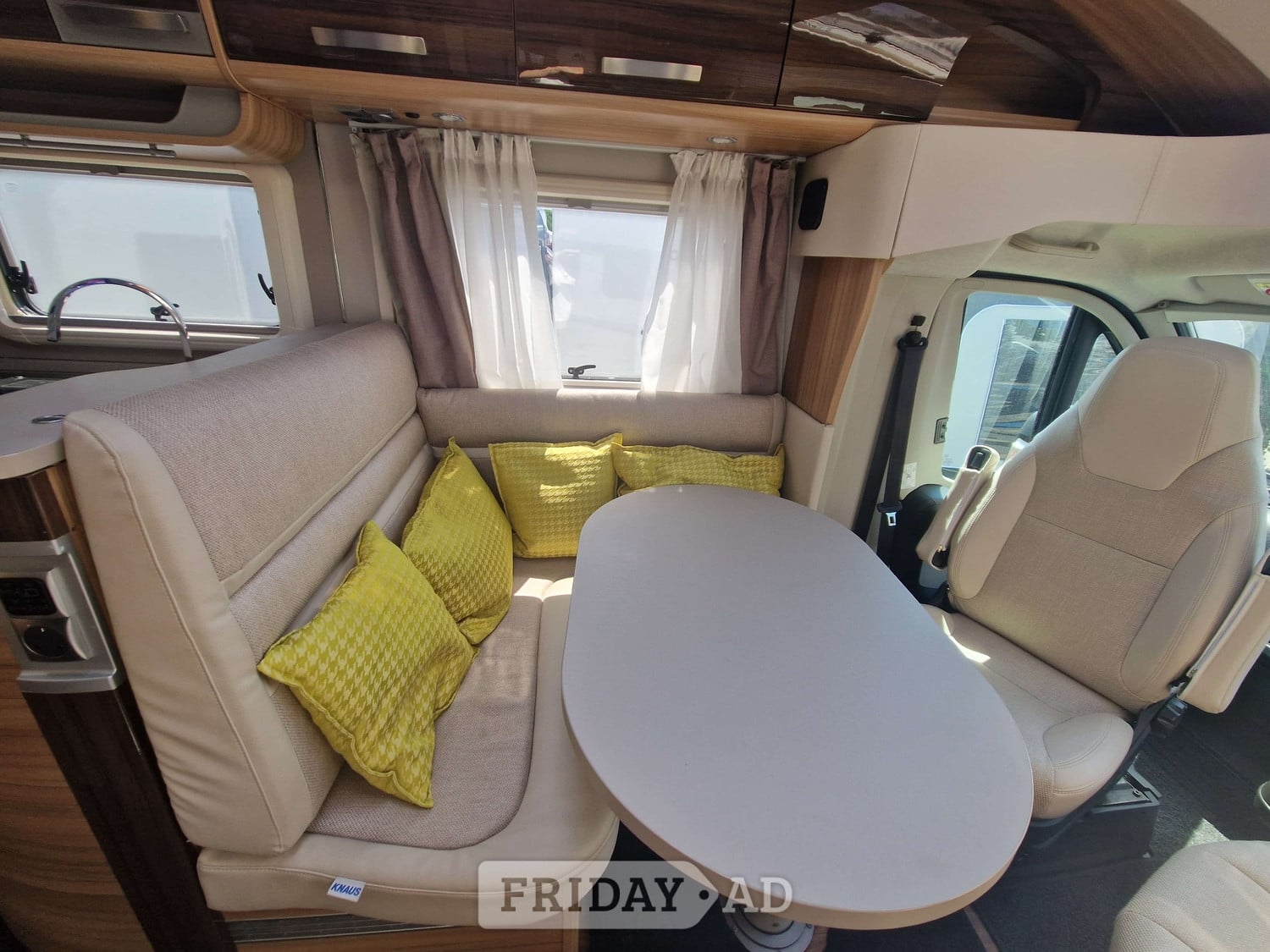  - Motorhomes & Caravans