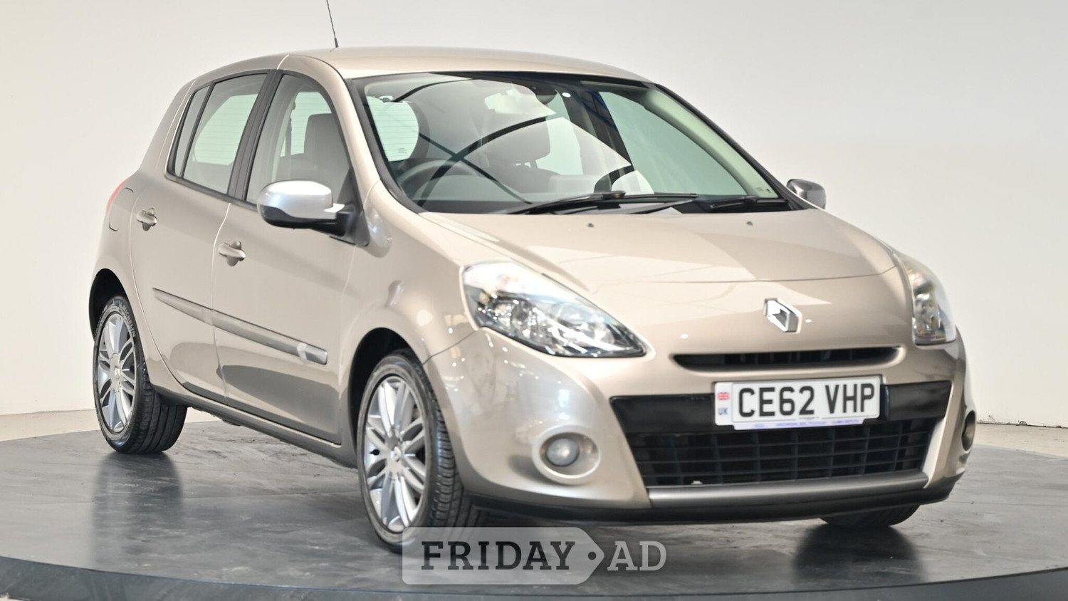 Renault Clio 2012 in Cullompton
