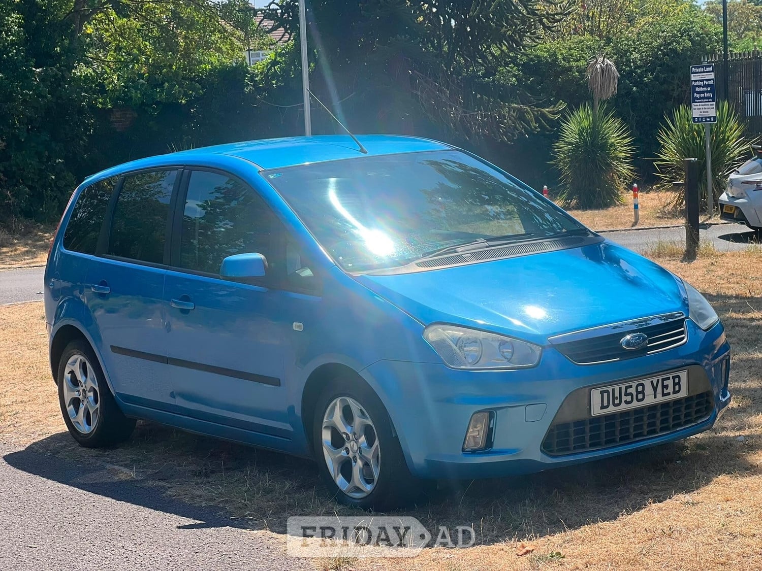 [ berth ]Ford C-MAX