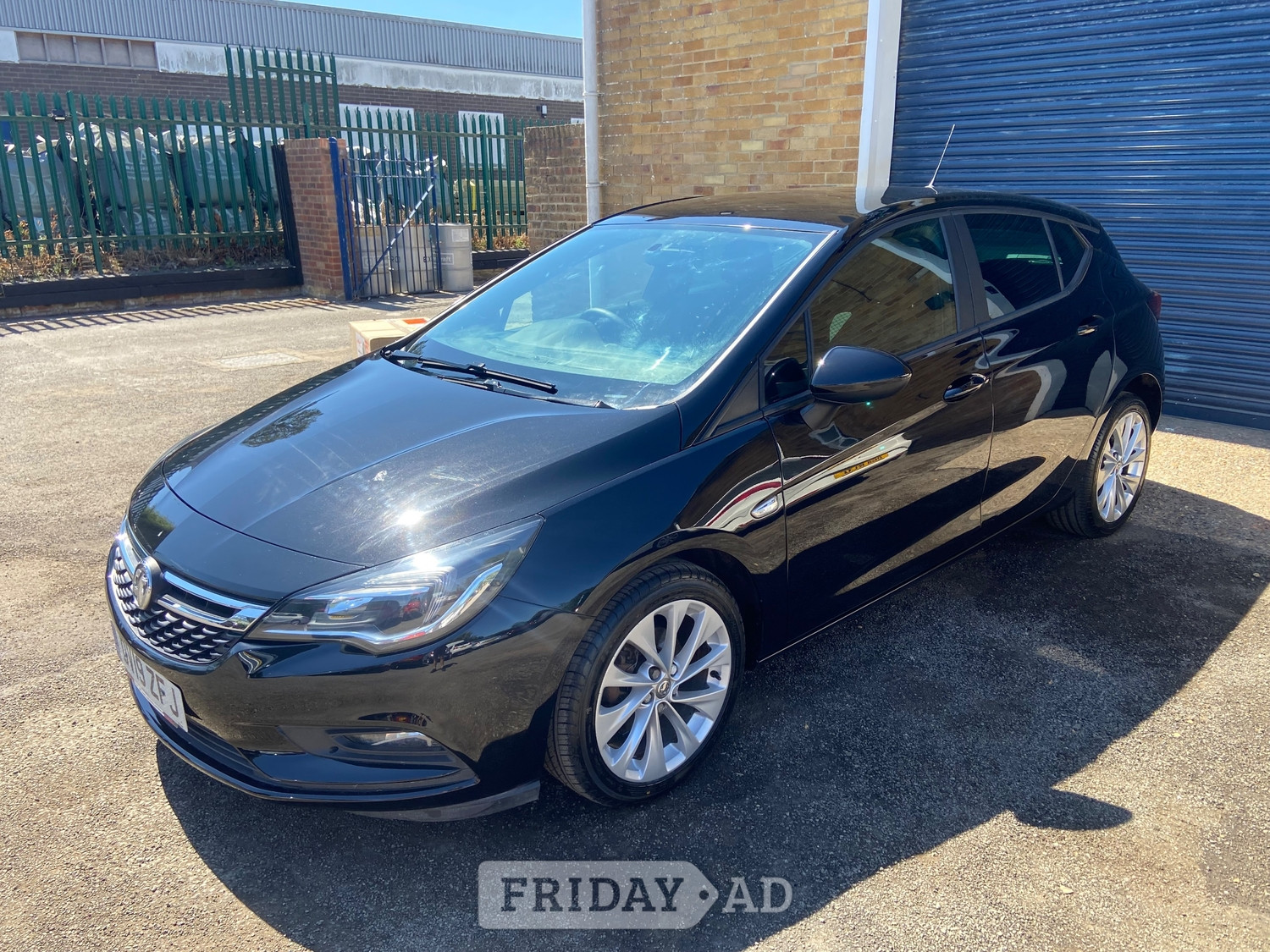 Vauxhall Astra 2019 - Cars in Worthing