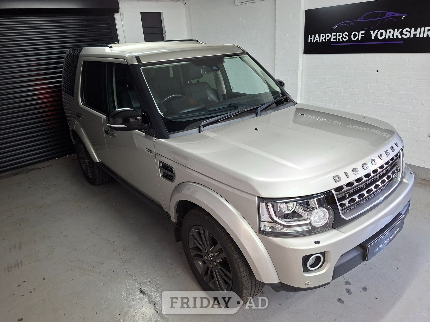 Land Rover Discovery 4 2016 - Cars in Pontefract