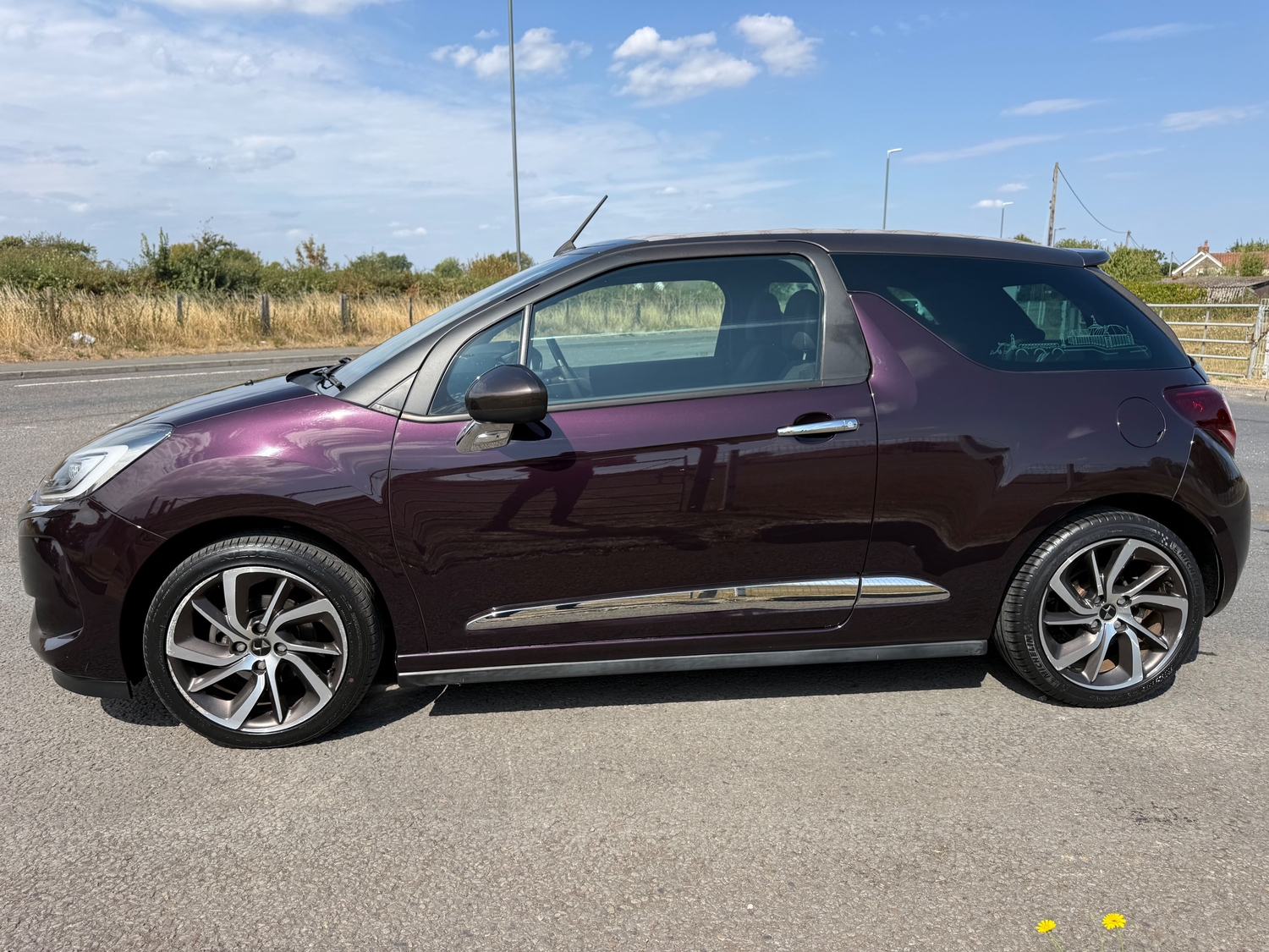 DS DS 3 Cabrio 2016 - Cars