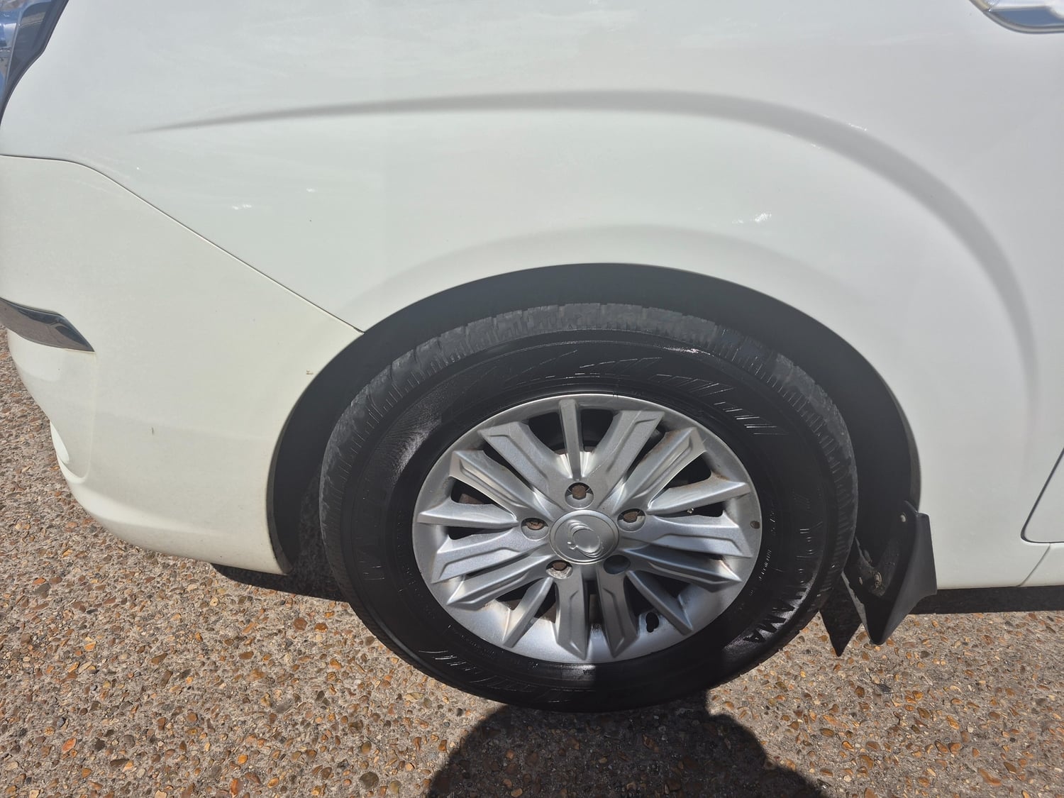 Ssangyong Turismo 2015 - Cars in Southampton