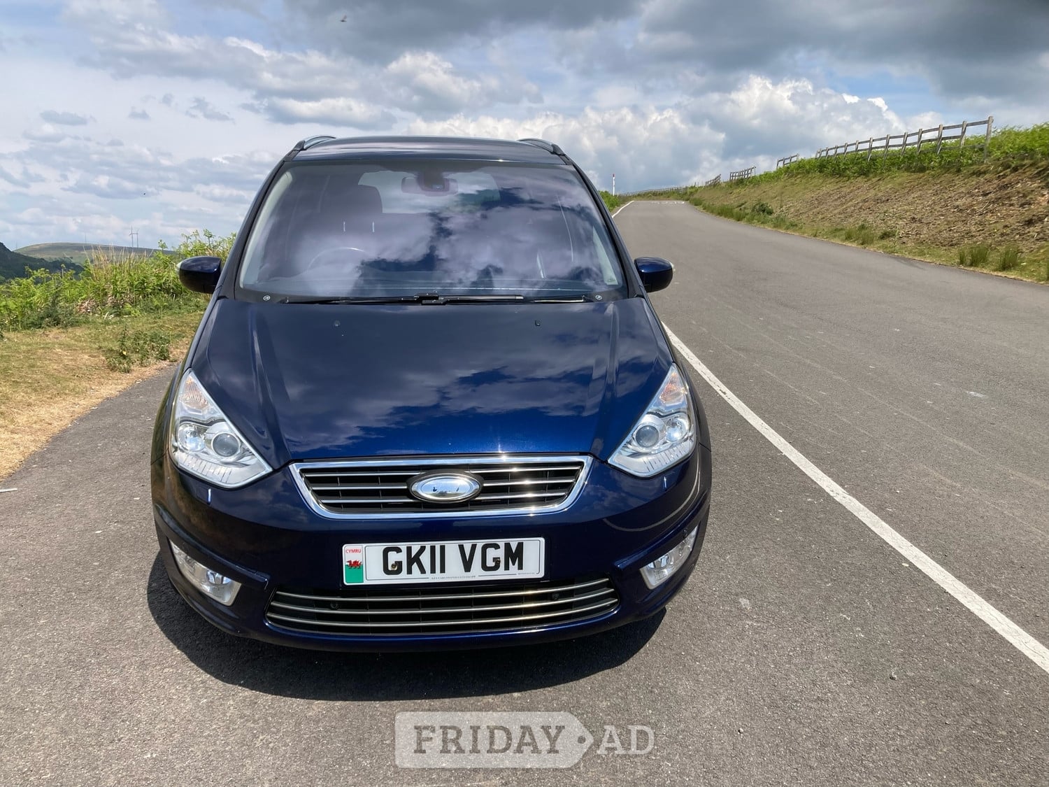 Ford Galaxy 2011 in Swansea