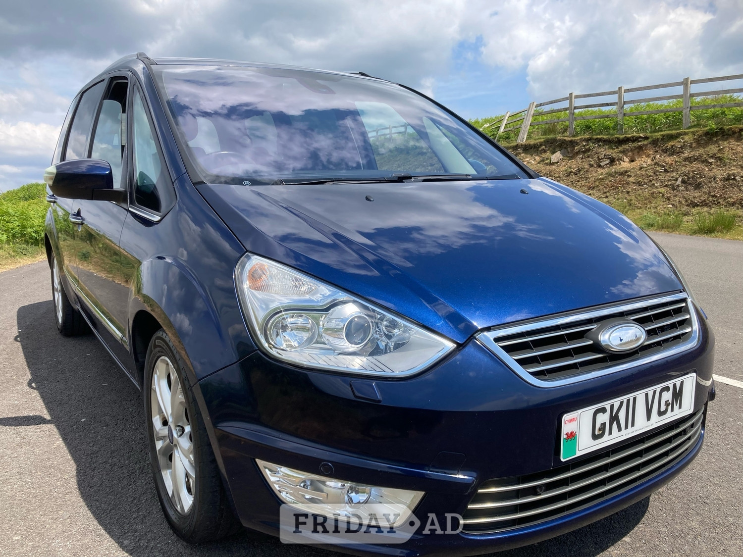 Ford Galaxy 2011 - Cars