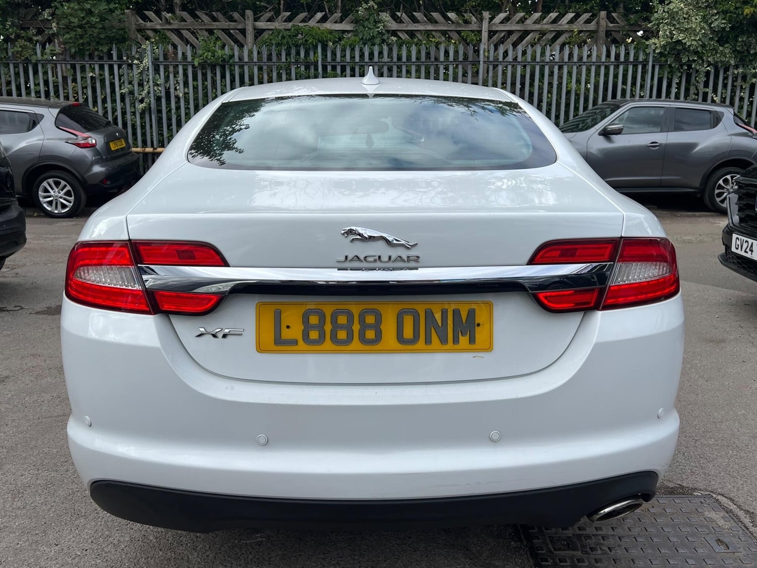 Jaguar XF 2014 - Cars