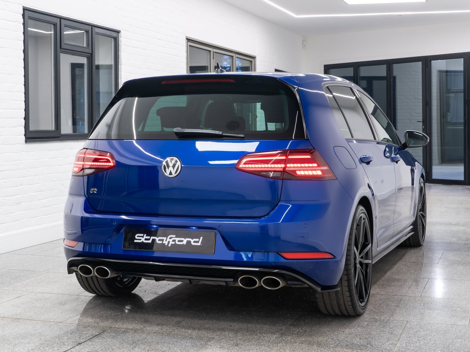 [ berth ]Volkswagen Golf
