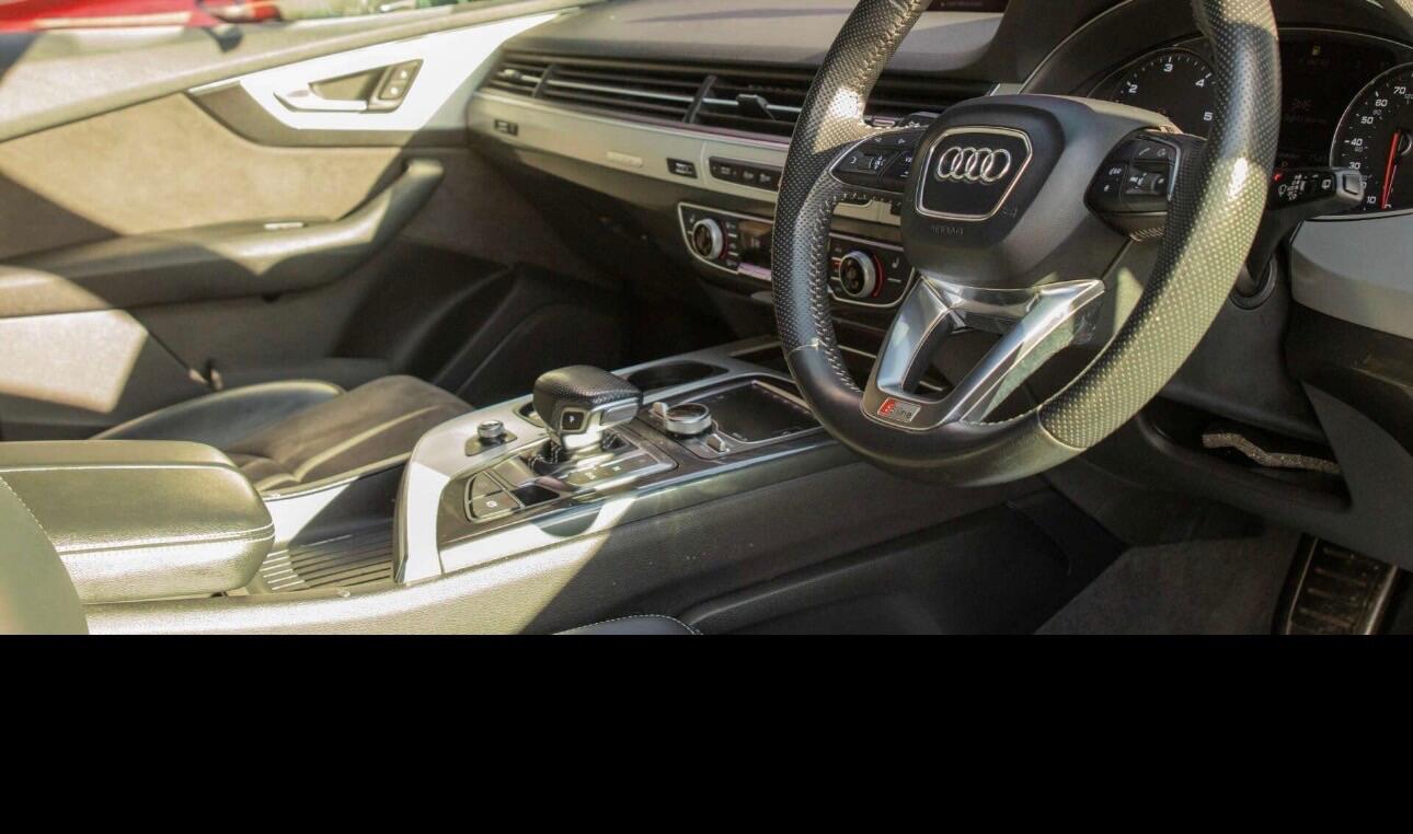 Audi Q7 2020 - Cars in Windsor