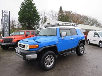 Toyota FJ Cruiser 2011