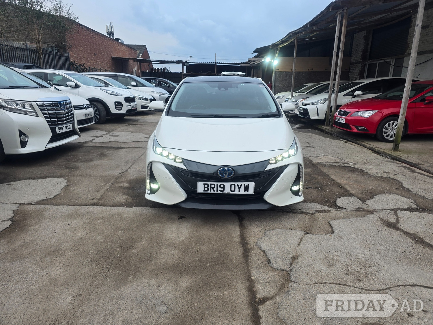 Toyota Prius 2019 in Coventry