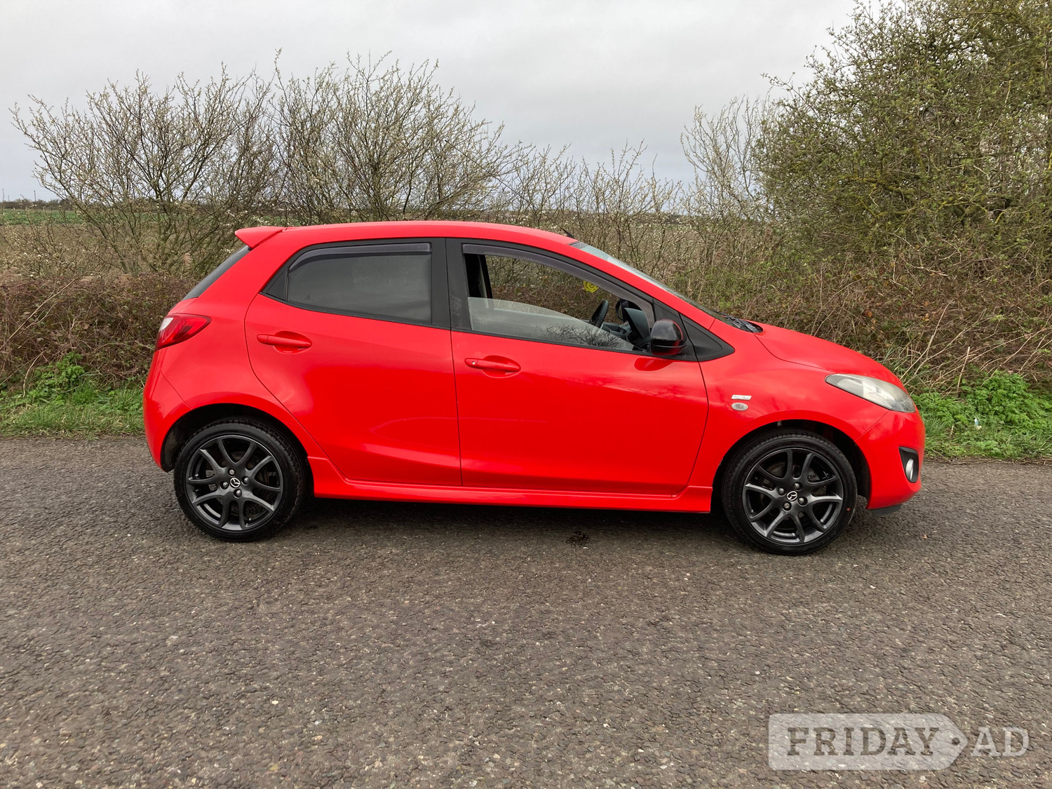 Mazda Mazda2 2013 - Cars