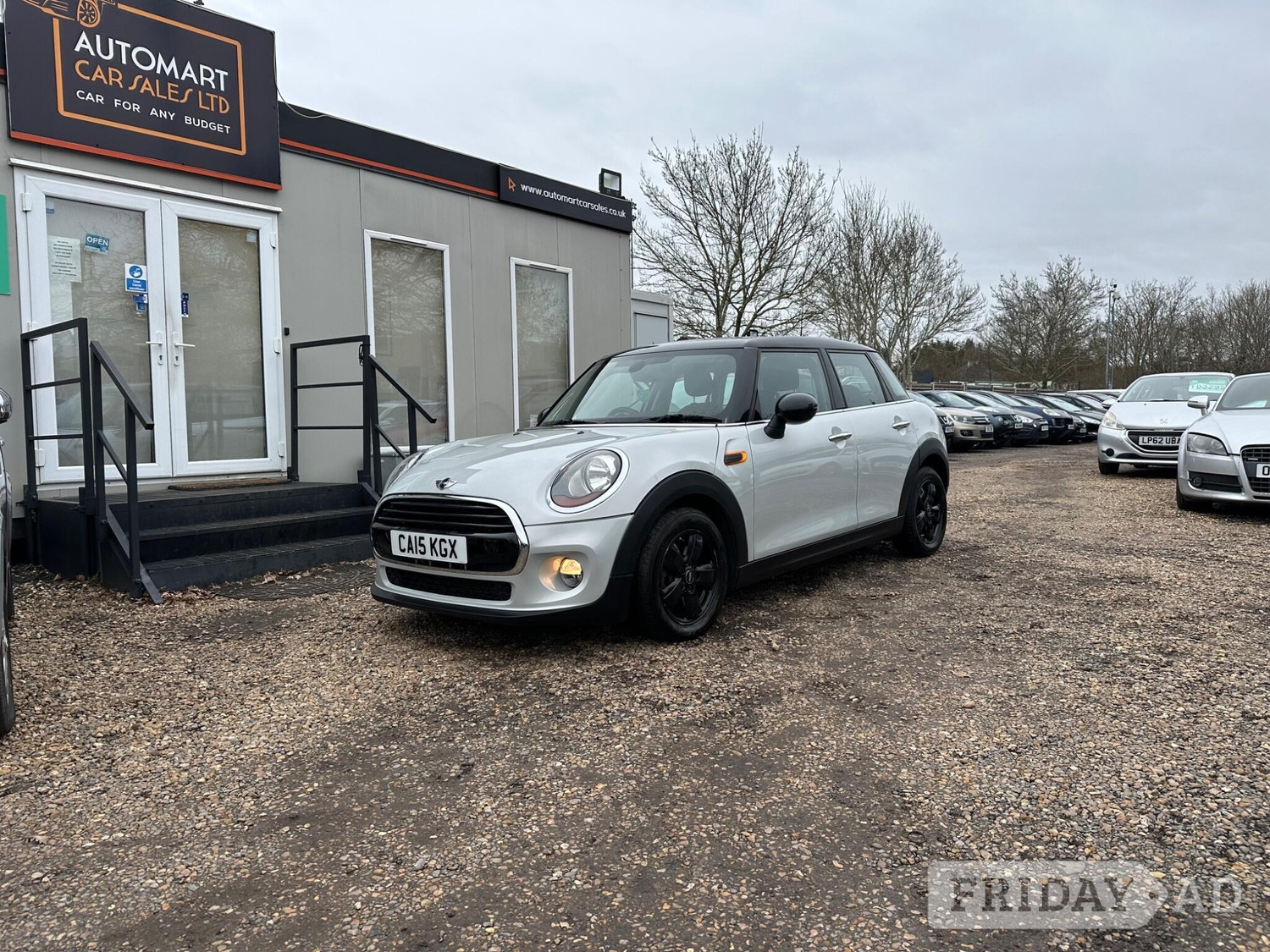 [ berth ]Mini Hatch