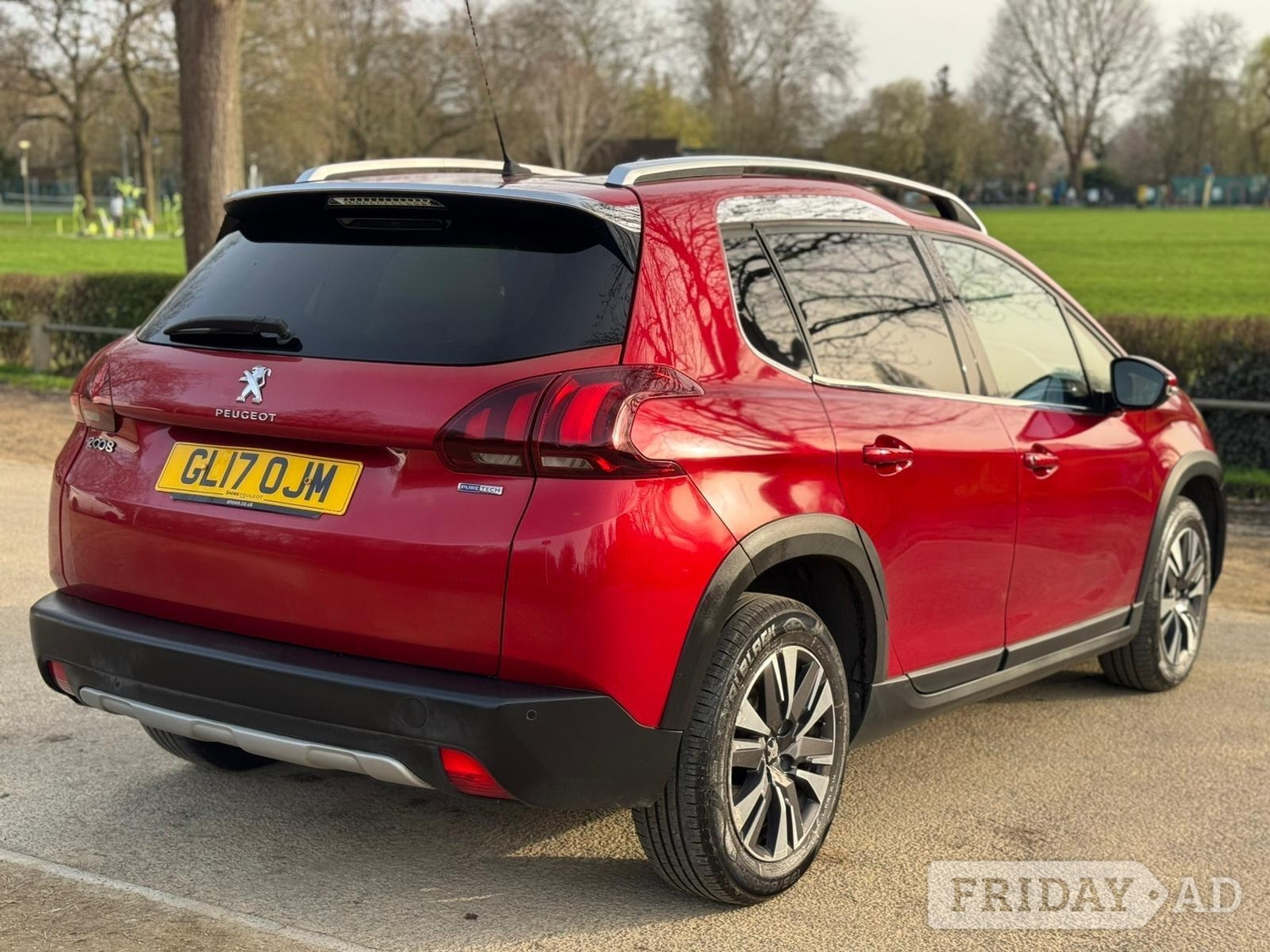 [ berth ]Peugeot 2008