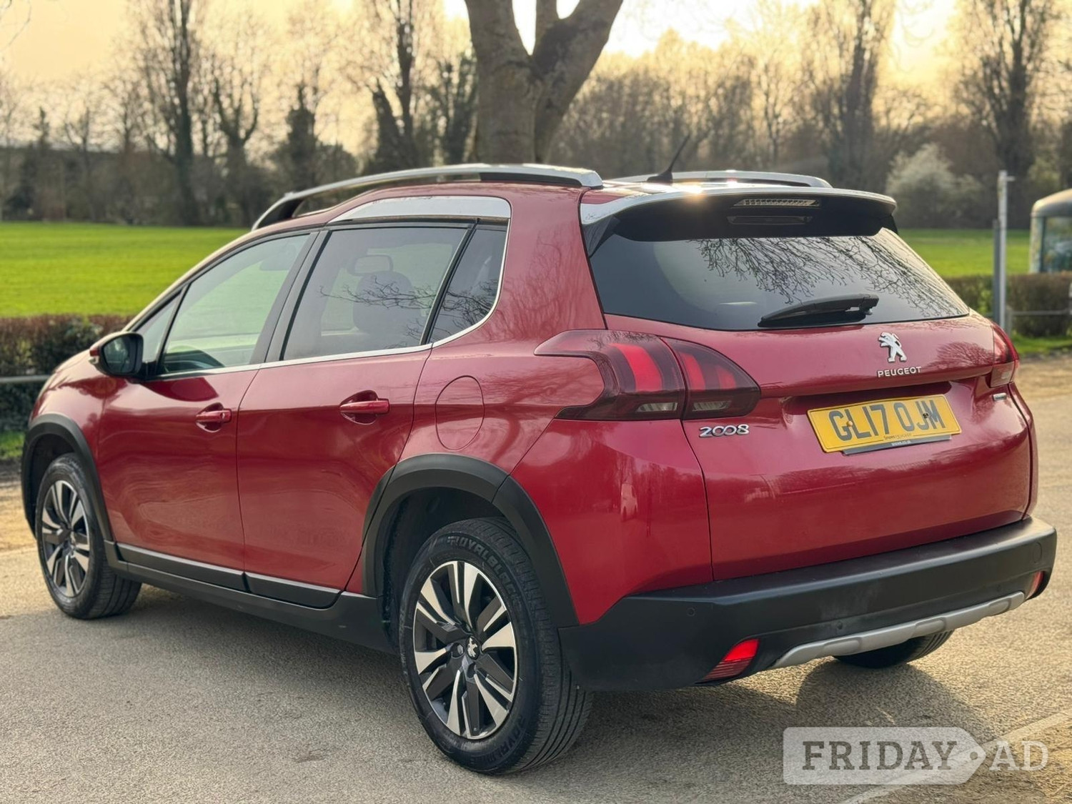 Peugeot 2008 2017 - Cars
