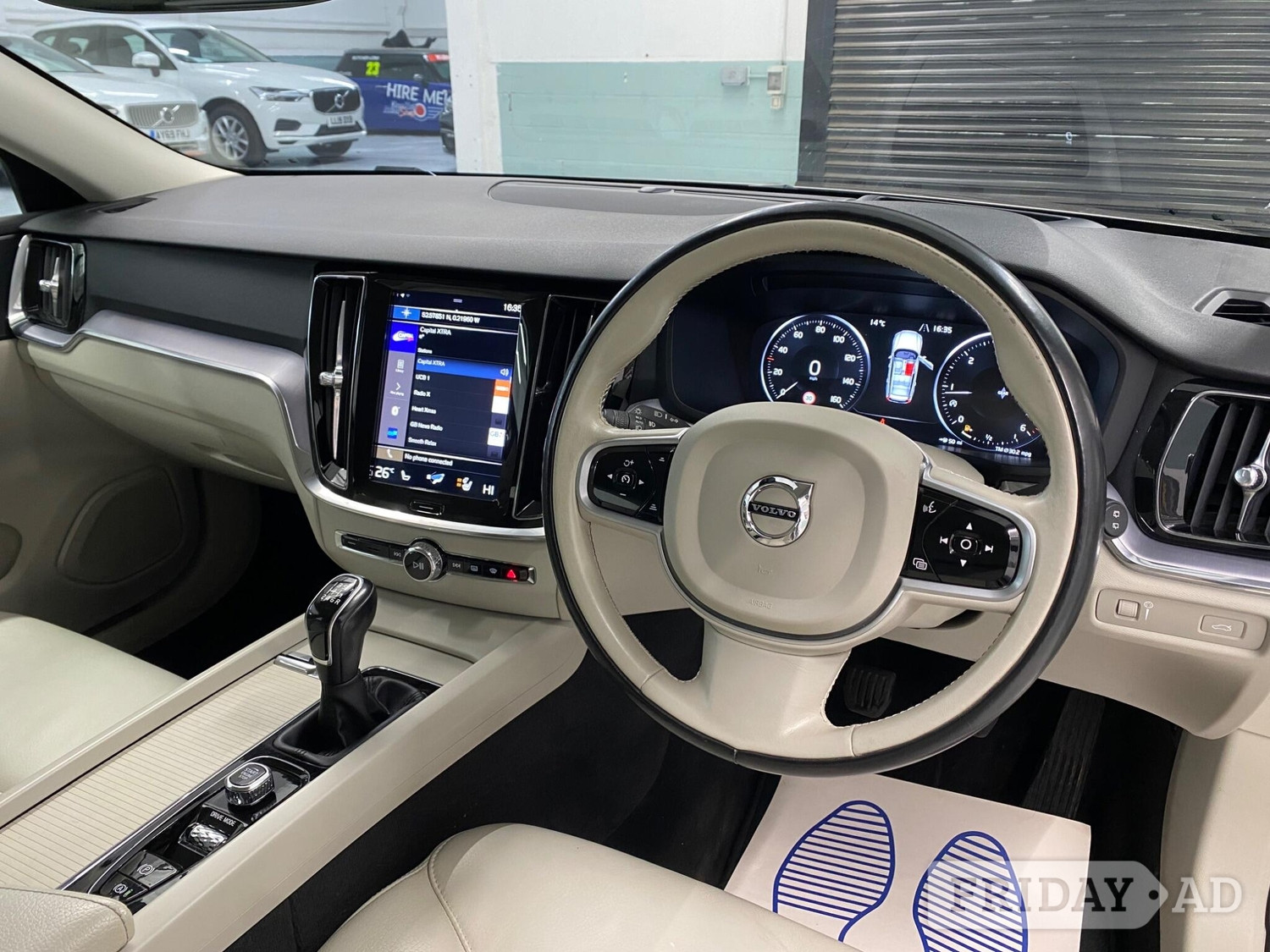 [ berth ]Volvo V60