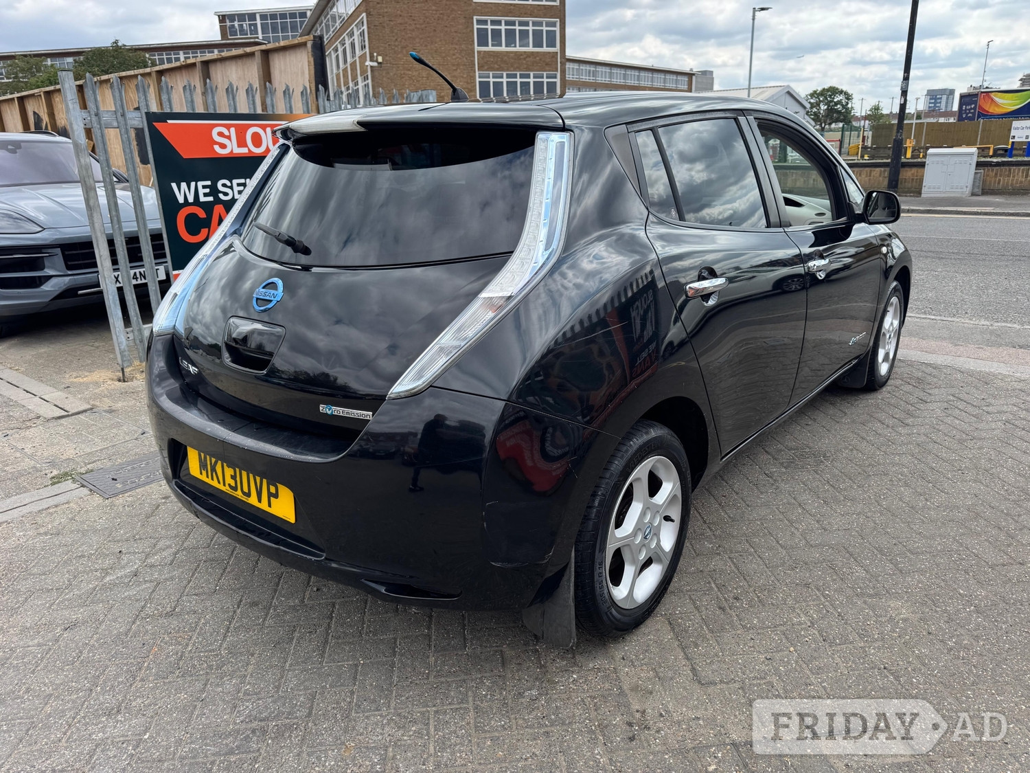 Nissan LEAF 2013 - Cars in Slough