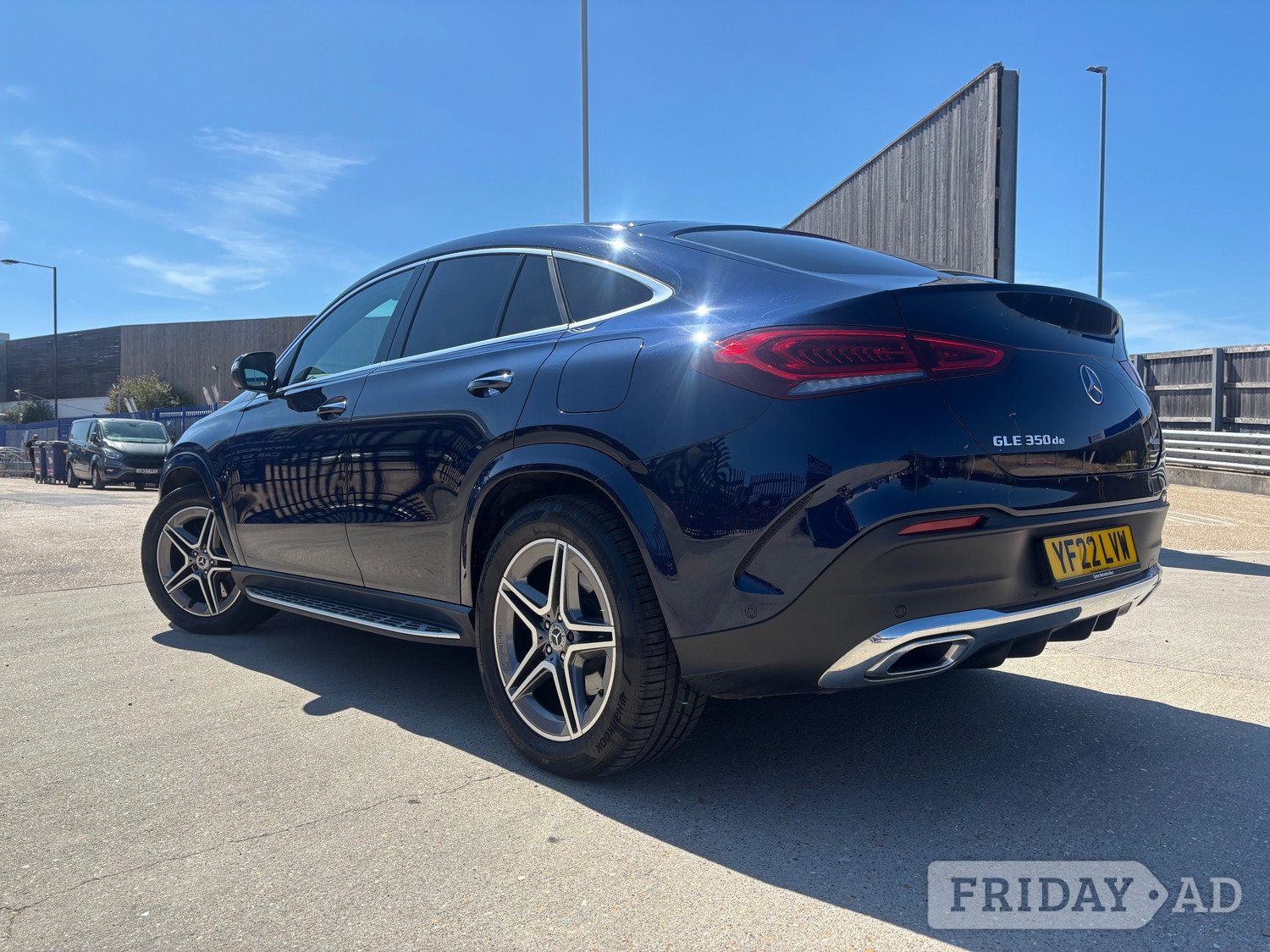 [ berth ]Mercedes-Benz GLE
