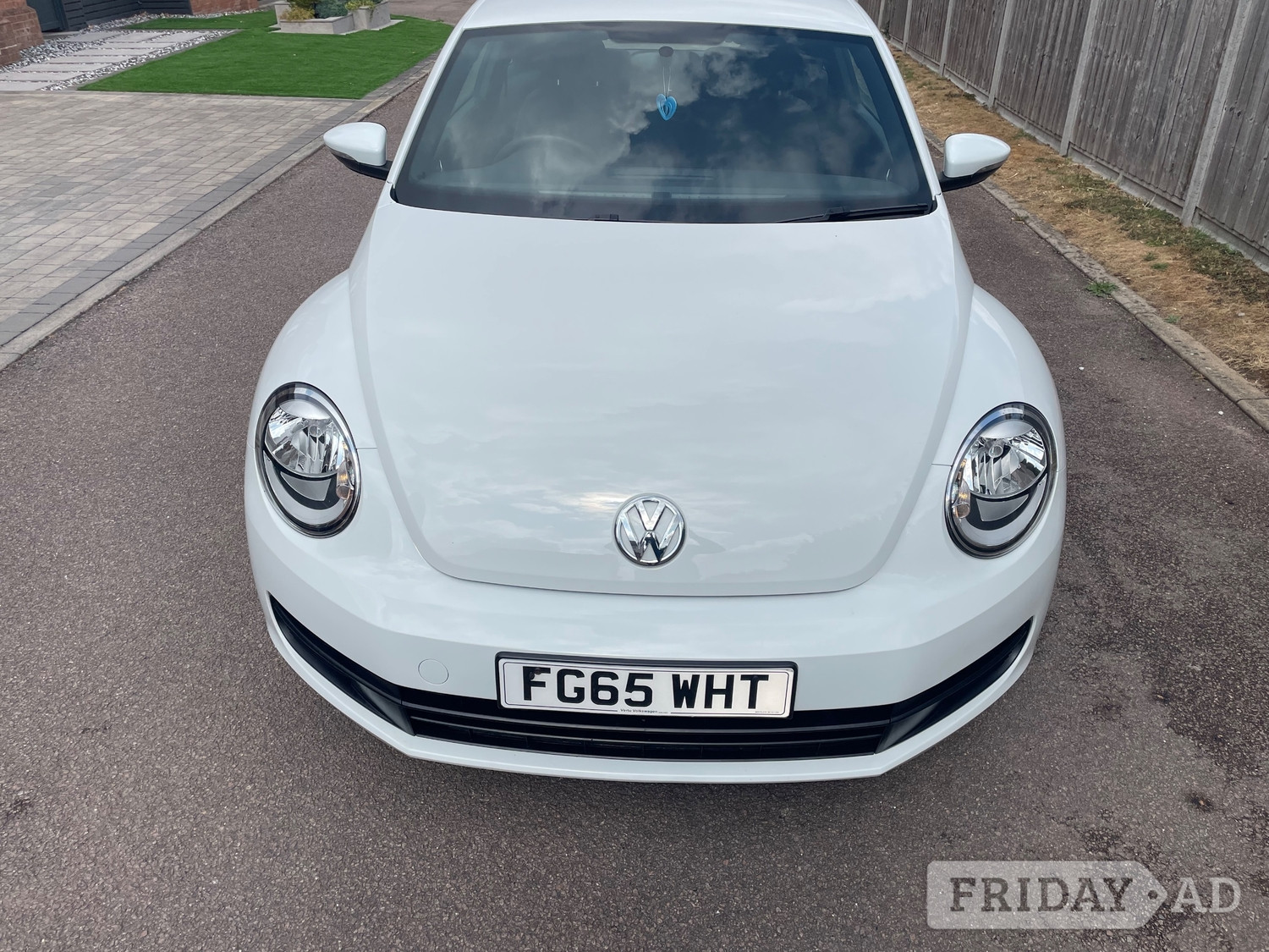 Volkswagen Beetle 2015 - Cars in Leicester