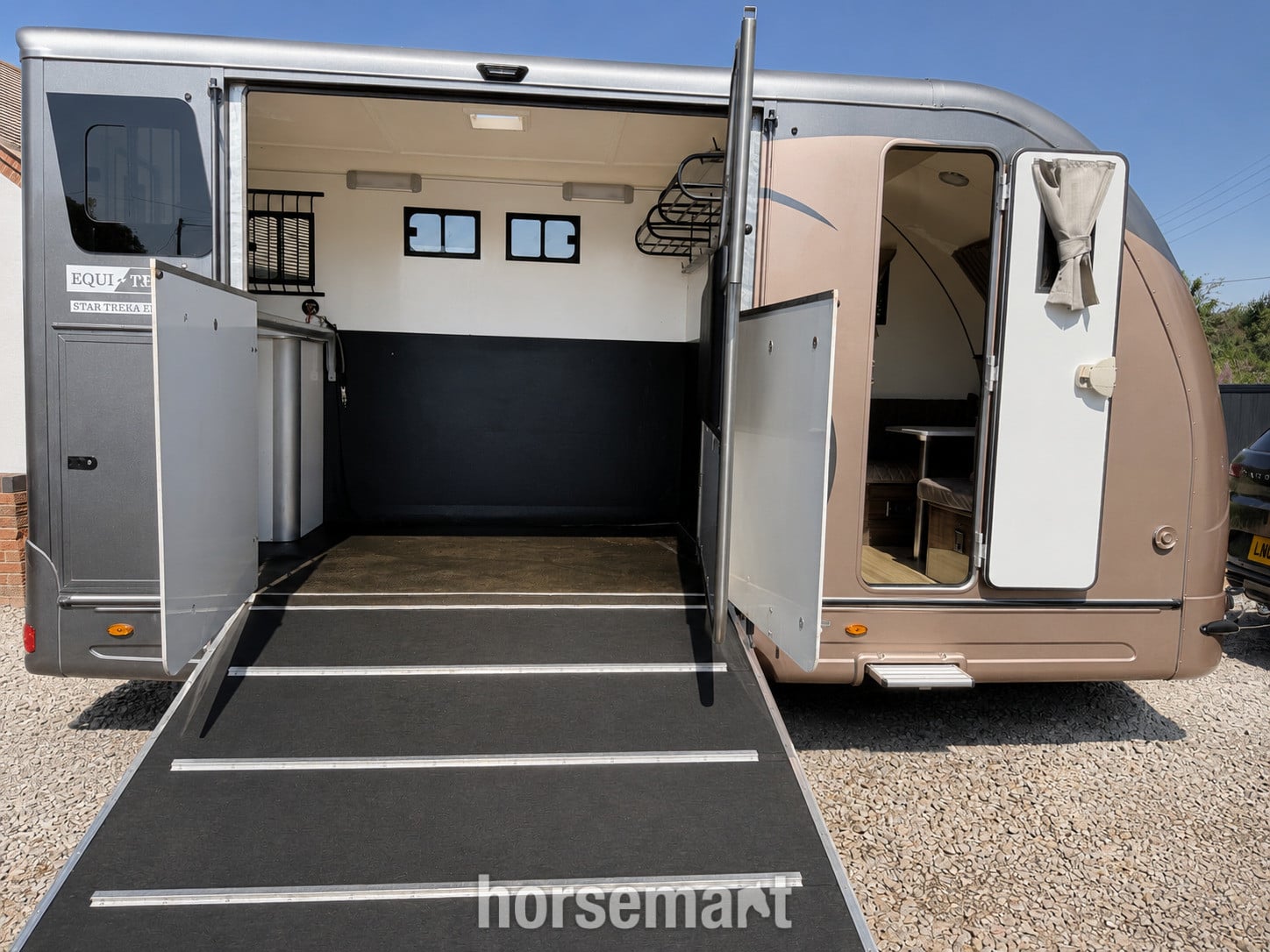 Equi-Trek Star-Treka Elite  Horse Trailer in Market Drayton
