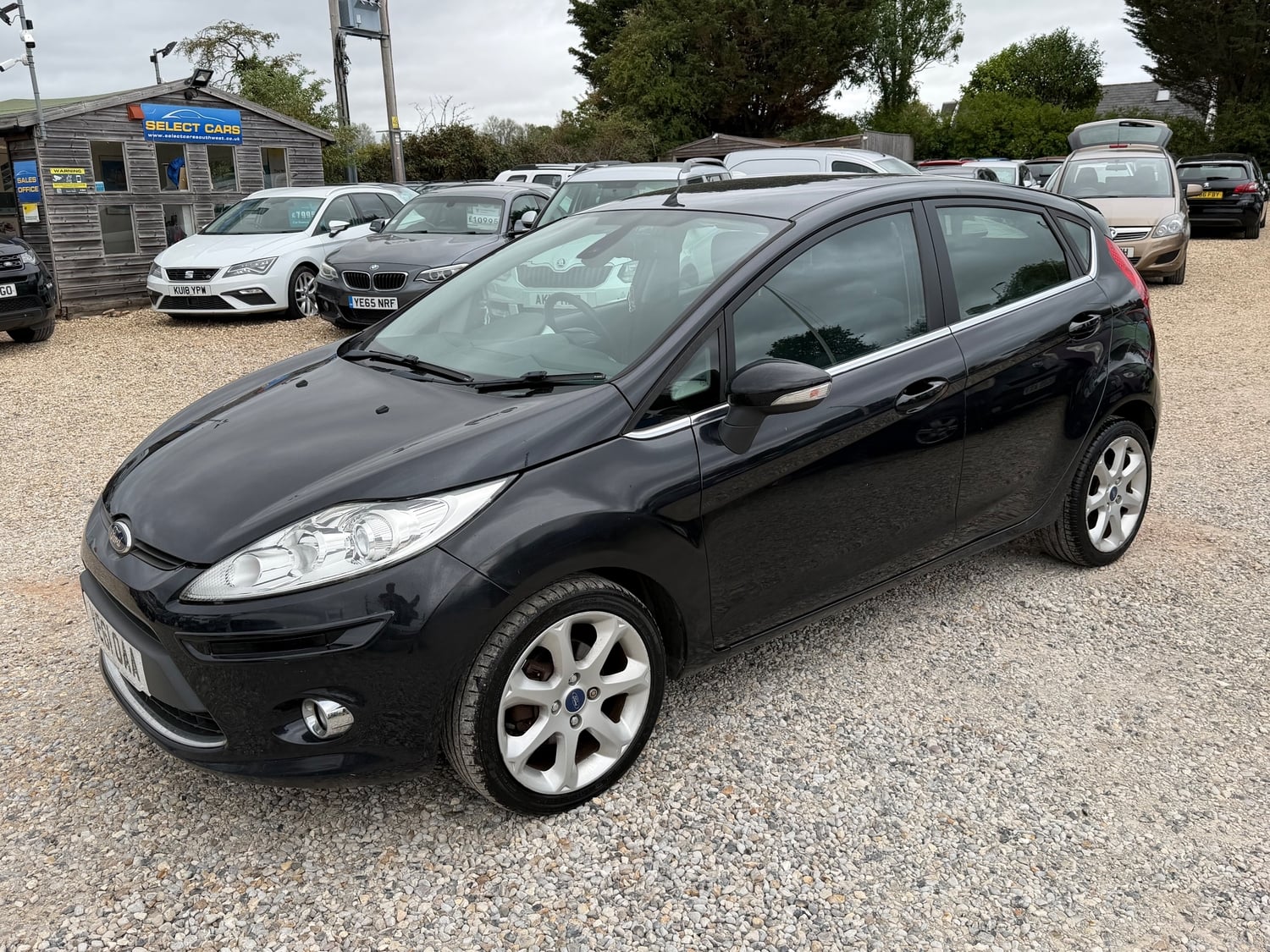 Ford Fiesta 2011 - Cars