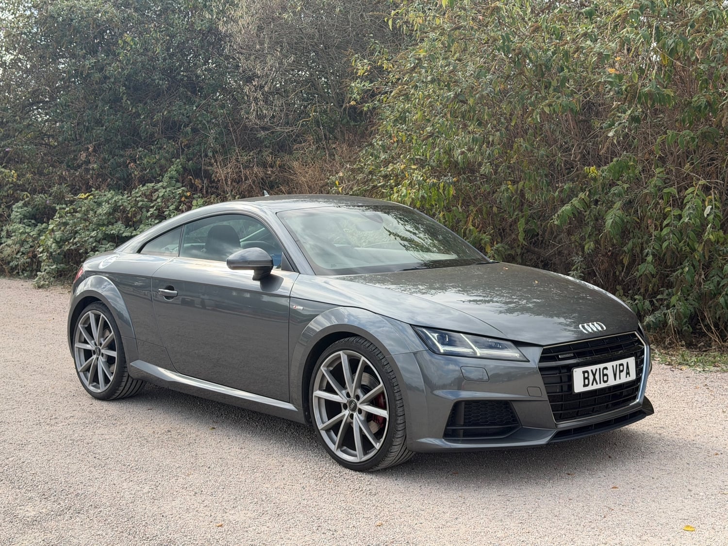 Audi TT 2016 - Cars in St. Albans