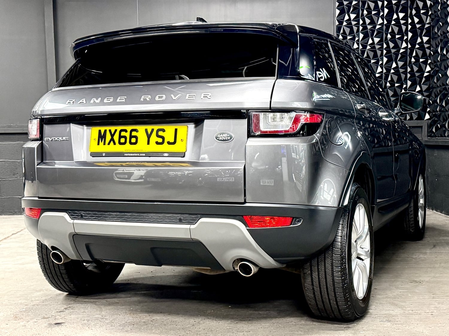 Land Rover Range Rover Evoque 2016 - Cars