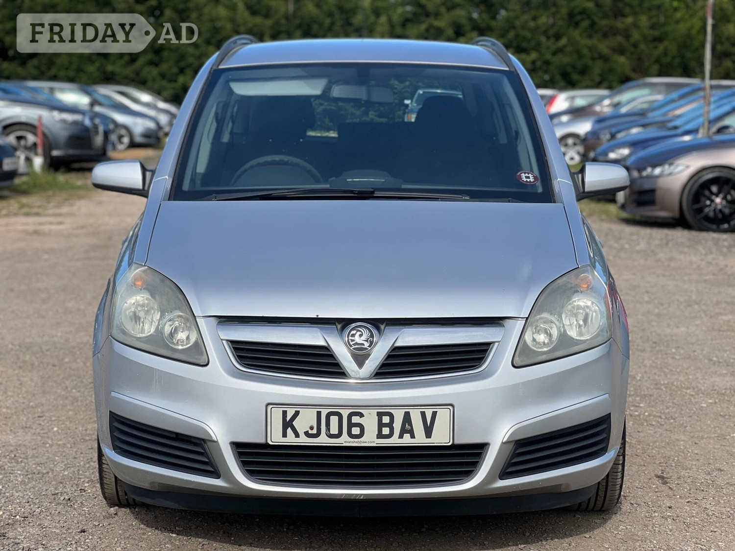 [ berth ]Vauxhall Zafira