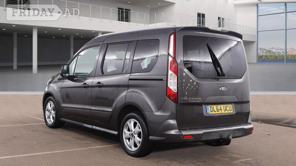[ berth ]Ford Tourneo Connect